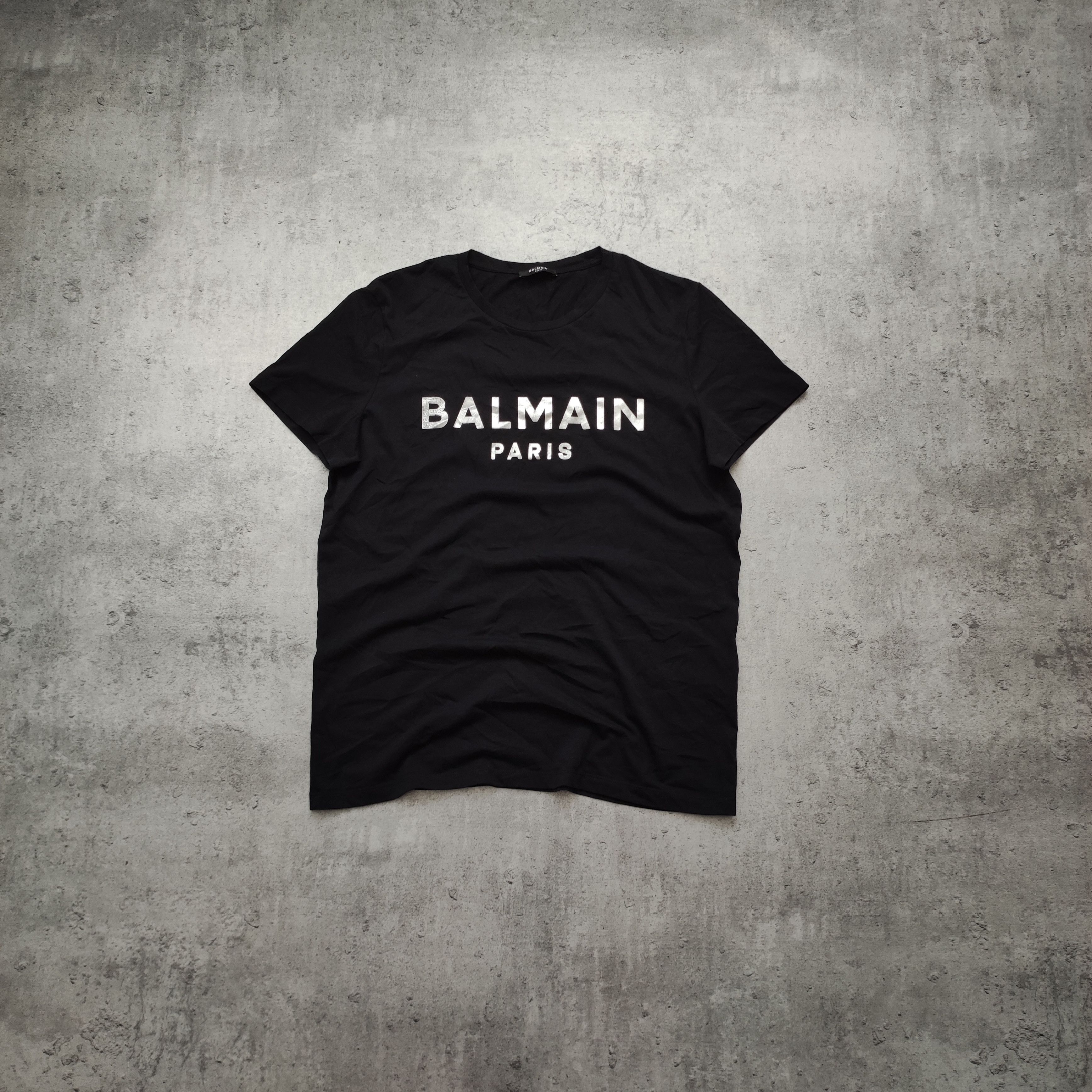 Balmain Balmain Paris Classic Big Logo Holo Black Tshirt Size US L / EU 52-54 / 3 - 1 Thumbnail