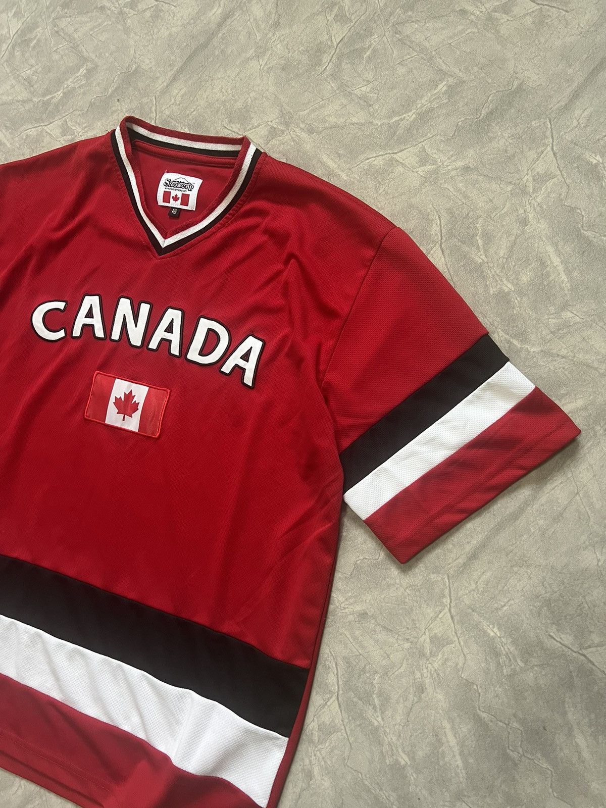 Vintage Vintage Canada Jersey Size US XL / EU 56 / 4 - 3 Thumbnail