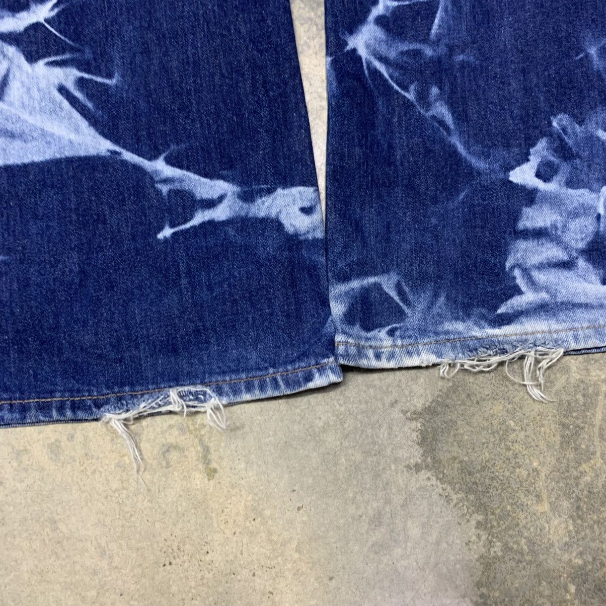Wrangler Flare Vintage Wrangler Acid Wash Bell Bottom Jean Size US 28 / EU 44 - 15 Thumbnail