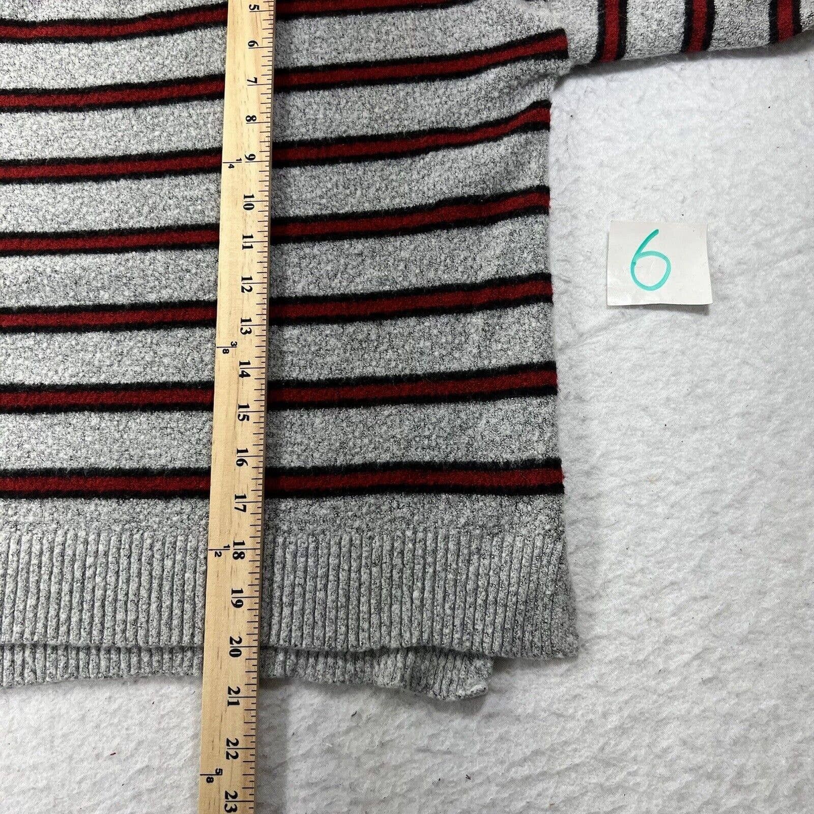 Other Romeo + Juliet Couture Gray Red Black Crewneck Sweater Size M / US 6-8 / IT 42-44 - 12 Thumbnail