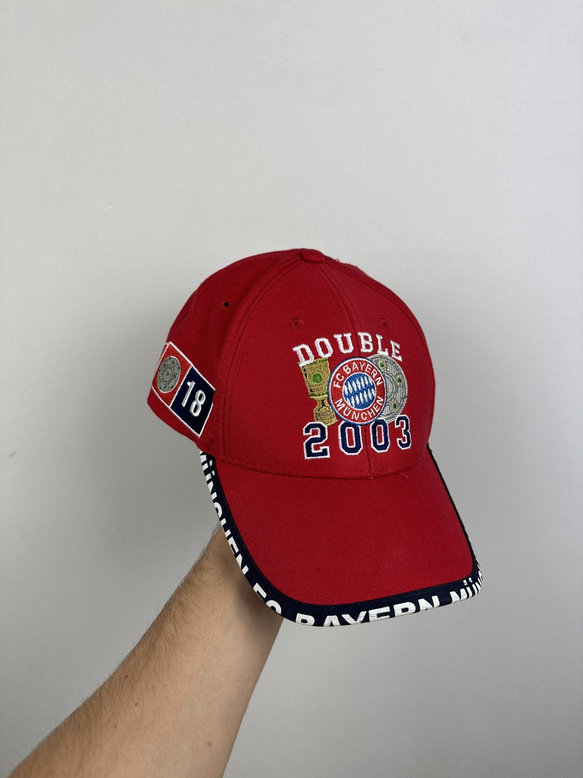 Vintage Vintage Bayern Munich 2003 Double Cup Cap Size ONE SIZE - 1 Thumbnail