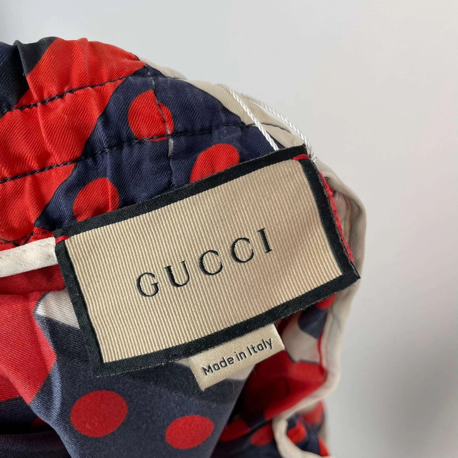 Gucci Gucci red xs shorts Size 24" / US 00 / IT 34 - 3 Thumbnail