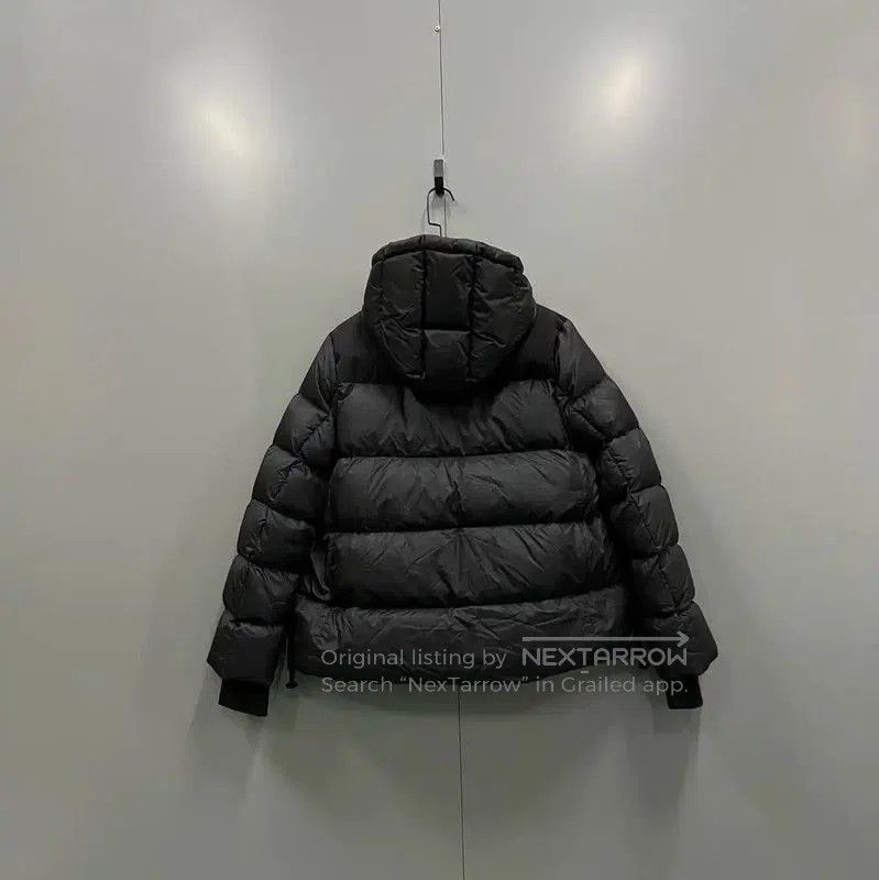 Burberry Burberry Black Down Jacket for Winter. Size US XL / EU 56 / 4 - 2 Thumbnail