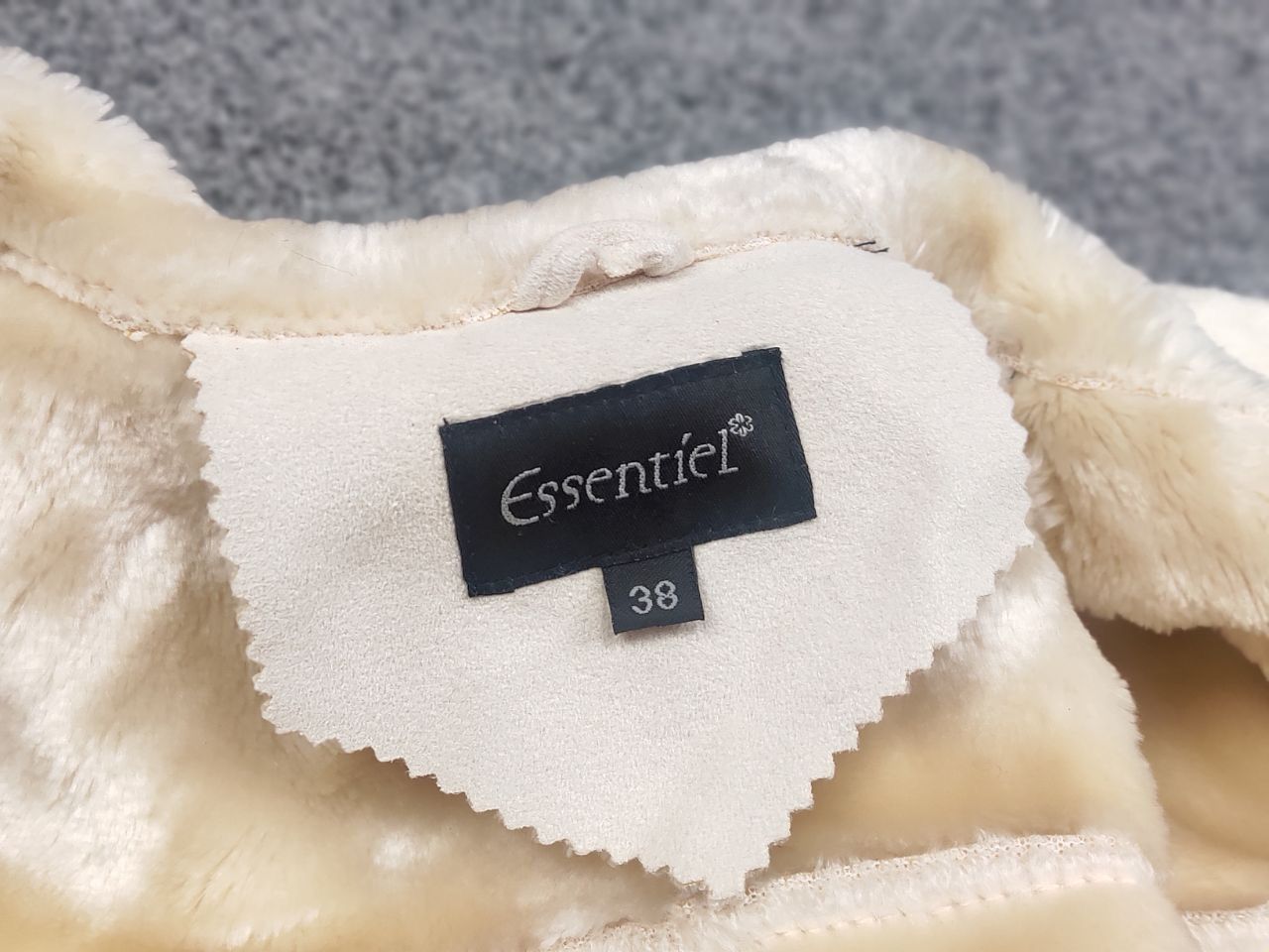 If Six Was Nine VTG Avant Garde If Six Was Nine Style Fur Beige Jacket Size XS / US 0-2 / IT 36-38 - 13 Thumbnail