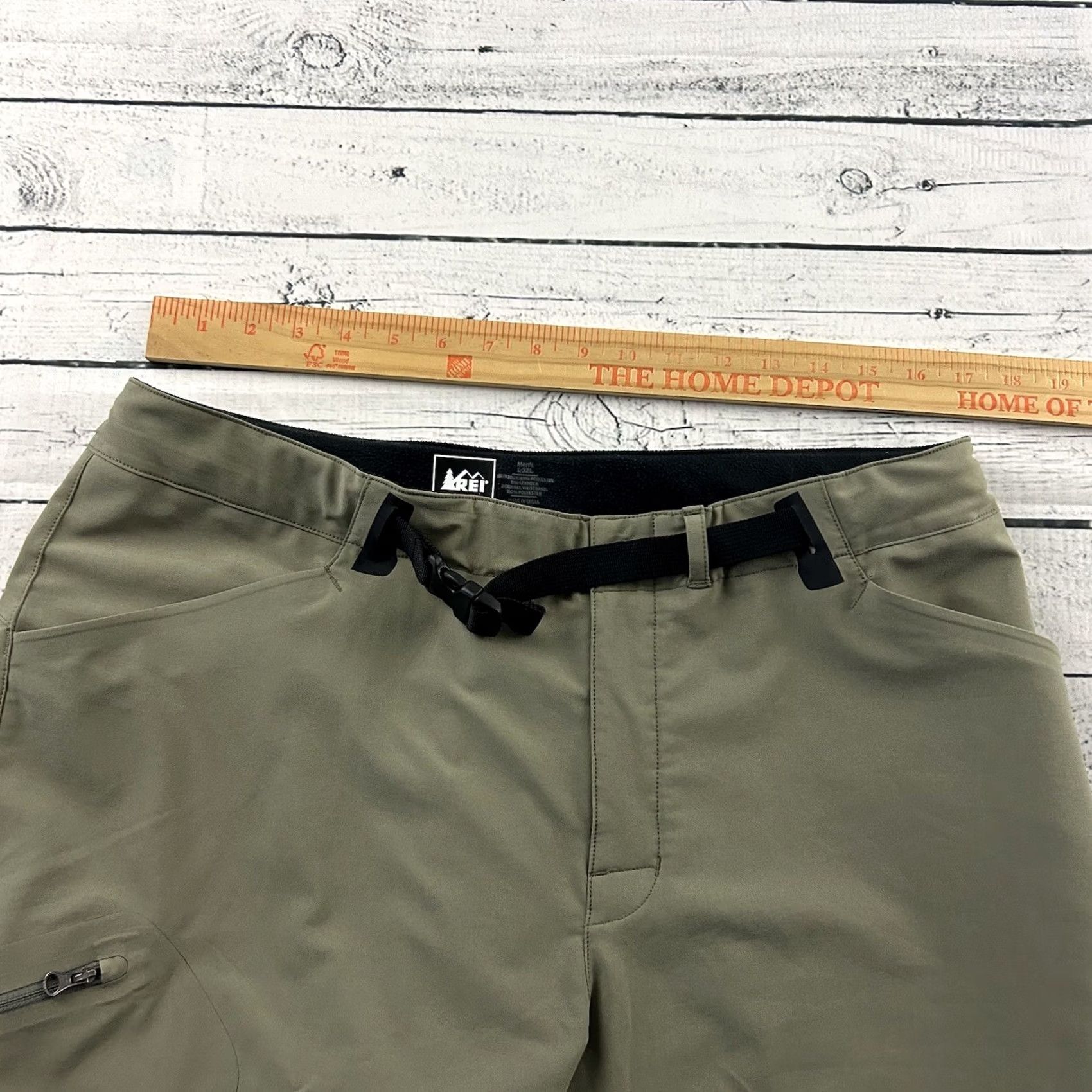 Vintage REI Hiking Pants Men L 32" Inseam Khaki Beige Green Nylon Poly Shirt/Khakis Mens Size US 33 - 4 Thumbnail