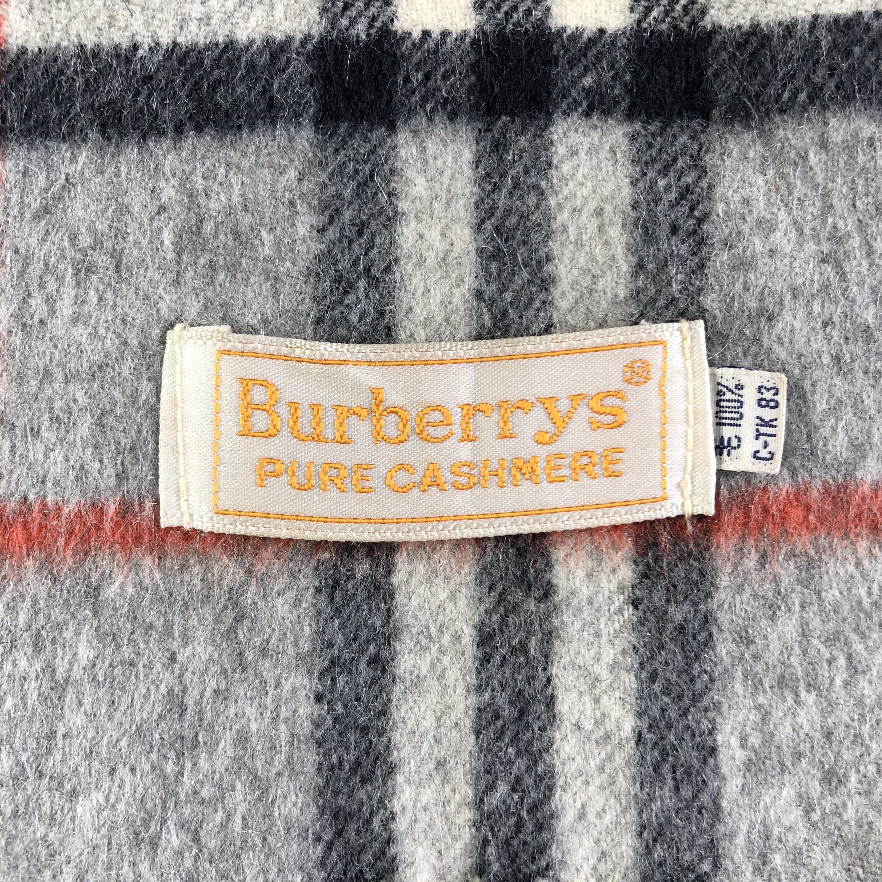 Burberry Burberrys Pure Cashmere Scarf / Muffler / Neckwear P039 Size ONE SIZE - 4 Thumbnail