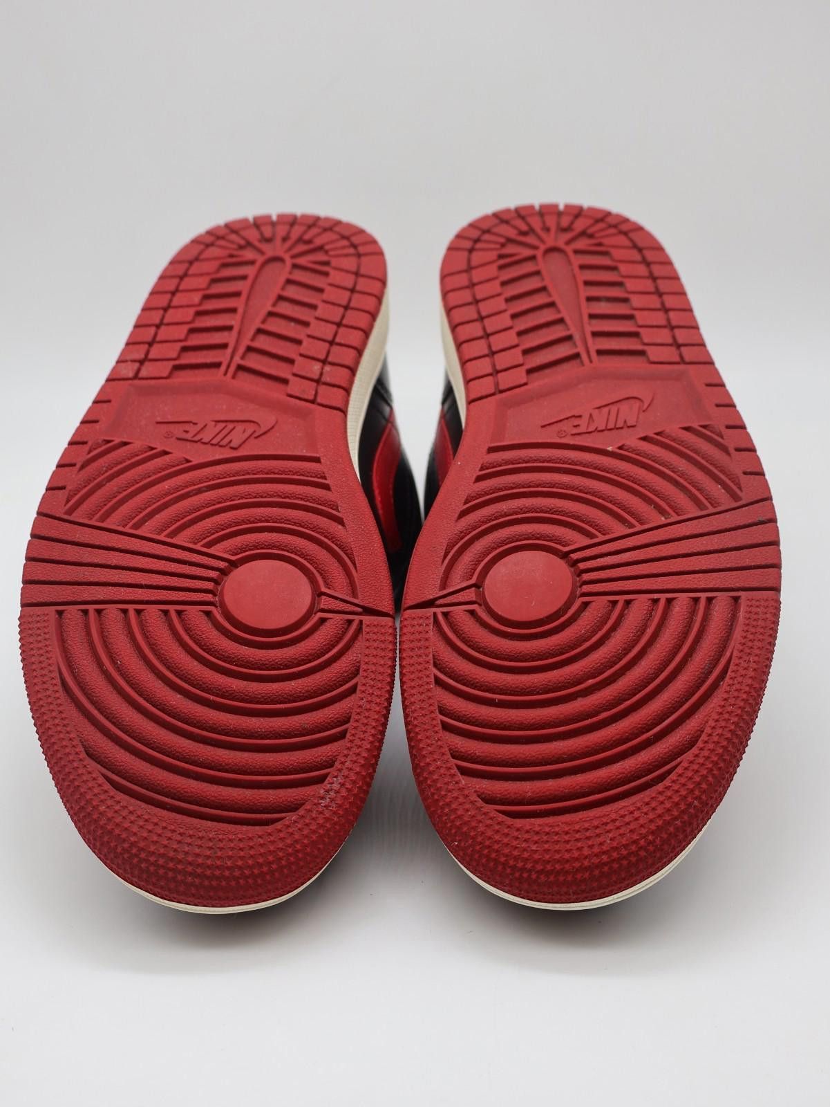 Jordan Brand Nike Air Jordan 1 Low “Bred” DC0774-061 Women’s Size 9 Size US 9 / IT 39 - 7 Thumbnail