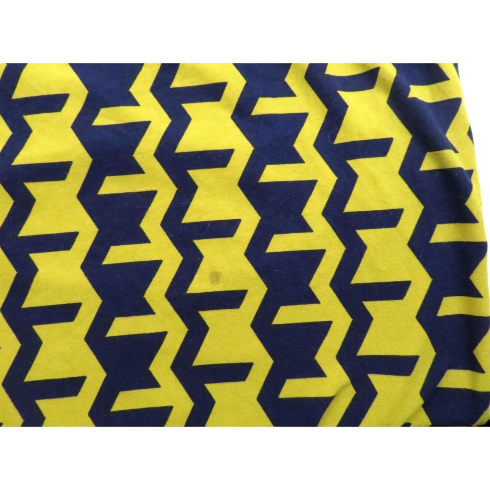 Vintage LuLaRoe Shirt Womens S Yellow Women Leggings Material Irma Top Blue Unicorn Tunic Size S / US 4 / IT 40 - 4 Thumbnail