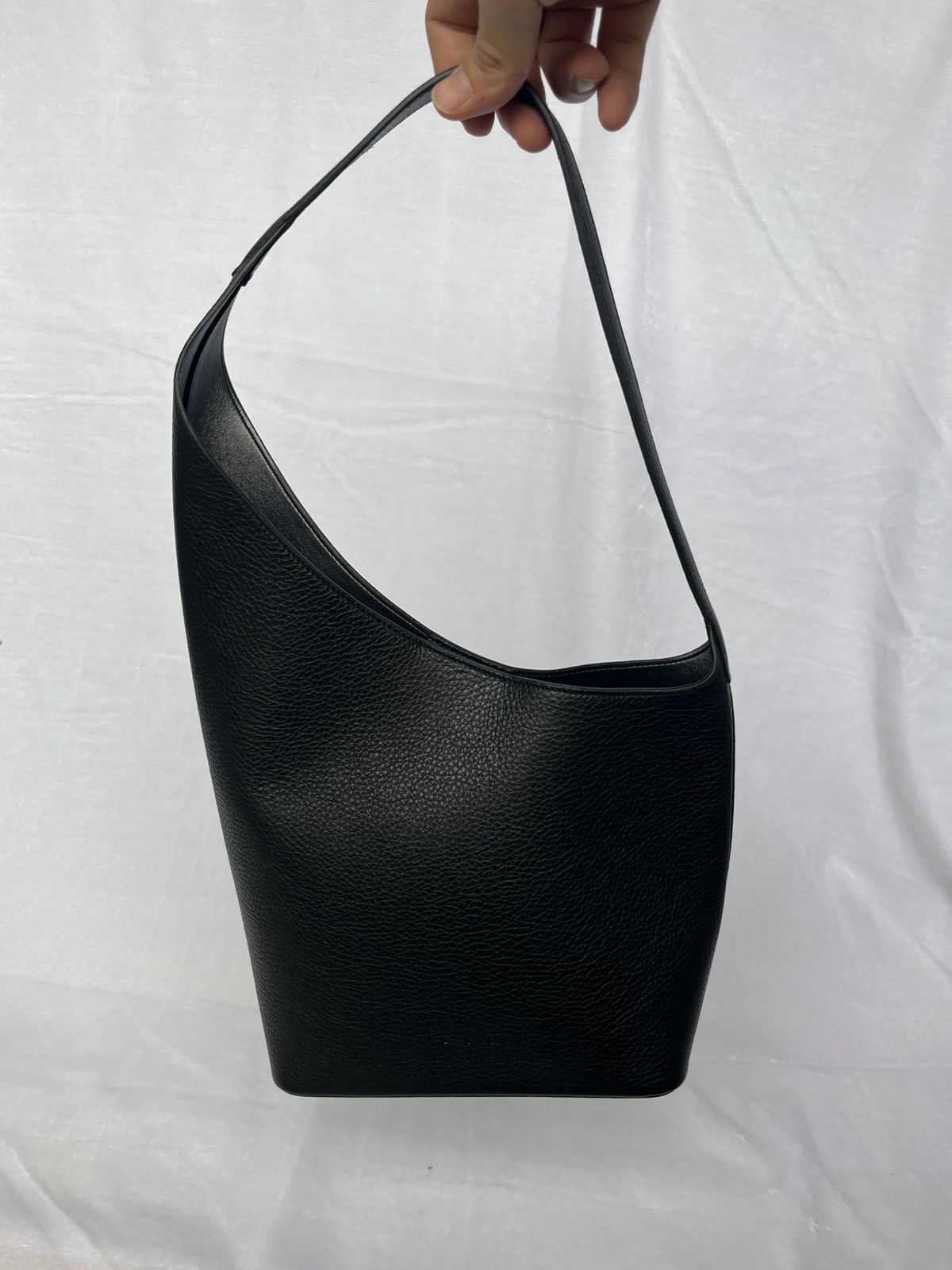 AESTHER EKME Demi Lune Bag – Black Grained Leather Size ONE SIZE - 2 Thumbnail