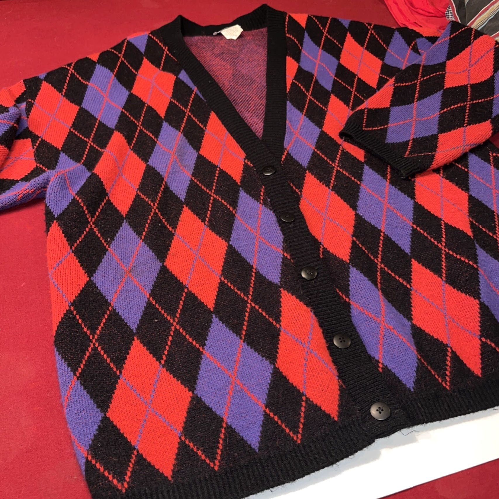 Vintage VINTAGE ARGYLE SWEATER Cardigan dark academia red Purple Black BUTTON XXL Women Size XXL / US 16-18 / IT 52-54 - 4 Thumbnail