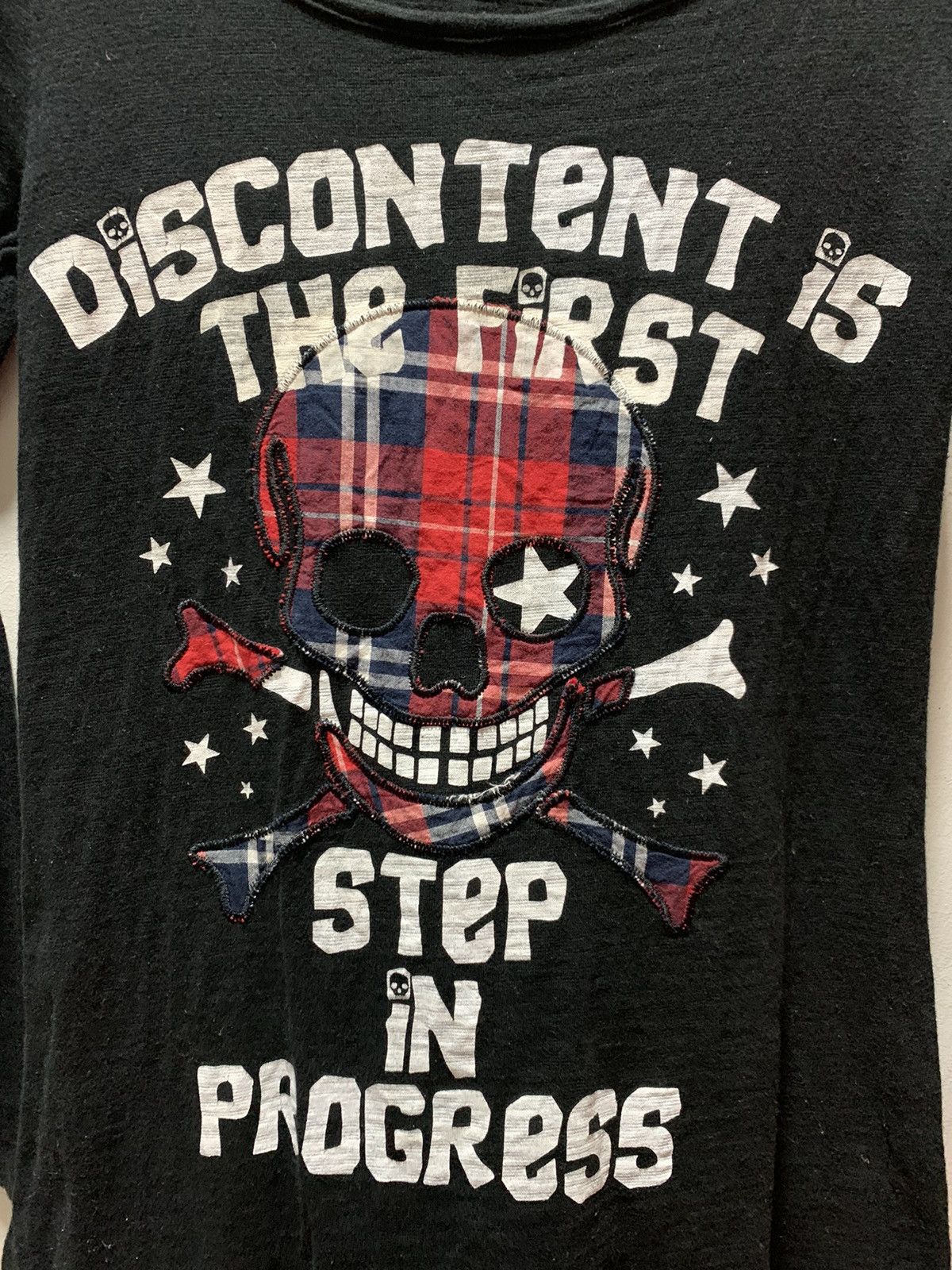 Japanese Brand Japanese Brand Skull Logo Sleeve Shirt design rare Size M / US 6-8 / IT 42-44 - 2 Thumbnail
