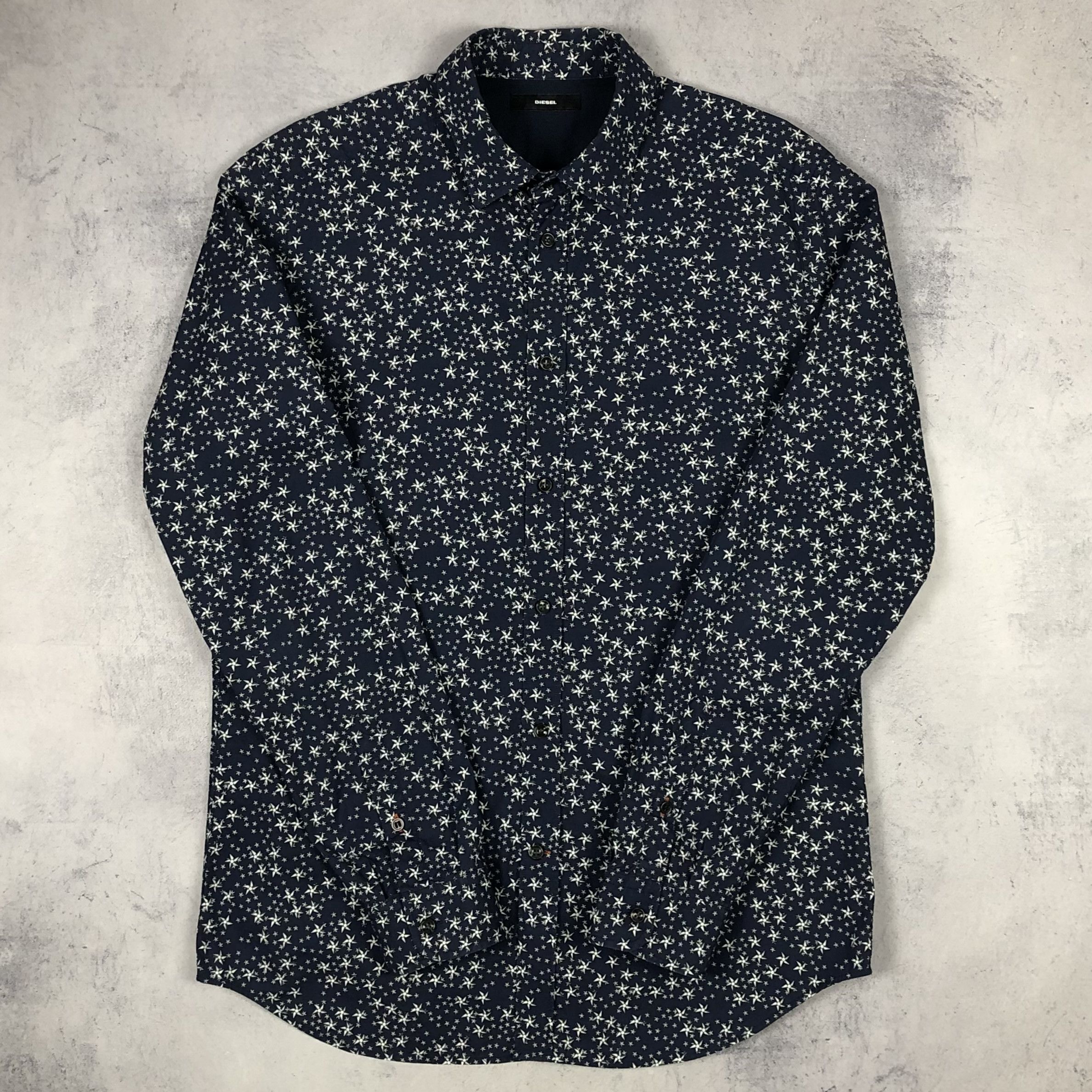 Diesel Diesel Pinwheel Star Pattern Button-up Shirt Size US XL / EU 56 / 4 - 1 Thumbnail