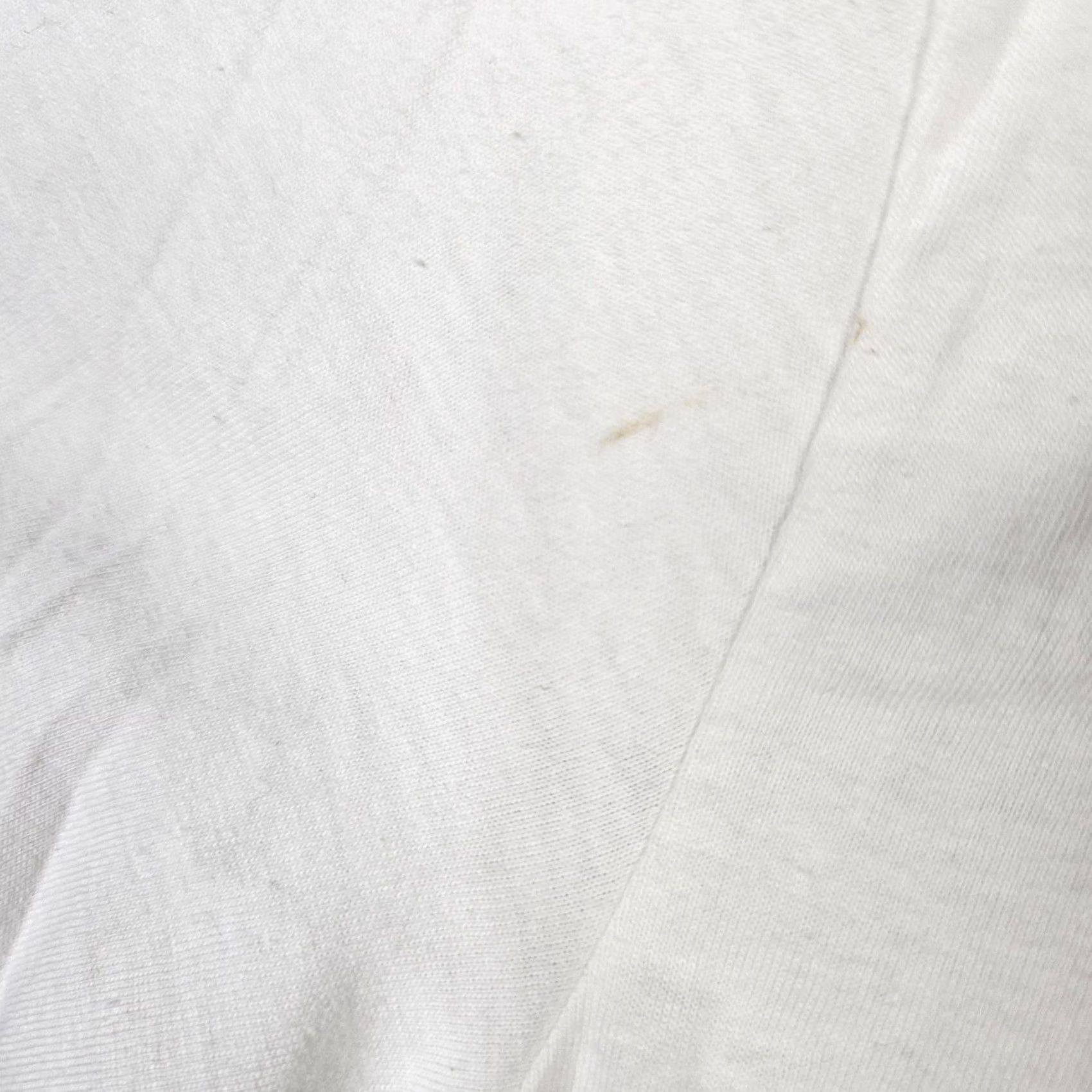 Nike Nike Tee Mens S White The Colbb Arawinsmss Short Sleeve Men Size NEW Size US 29 - 7 Thumbnail