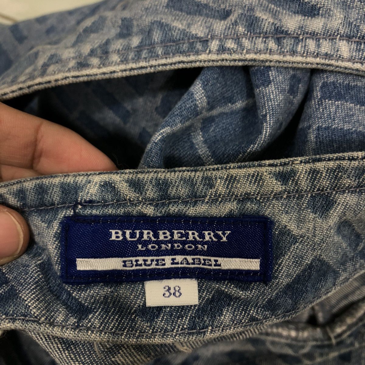 Burberry 🔥Denim Skirt Vintage Burberry London Blue Label Size 28" / US 6 / IT 42 - 6 Thumbnail