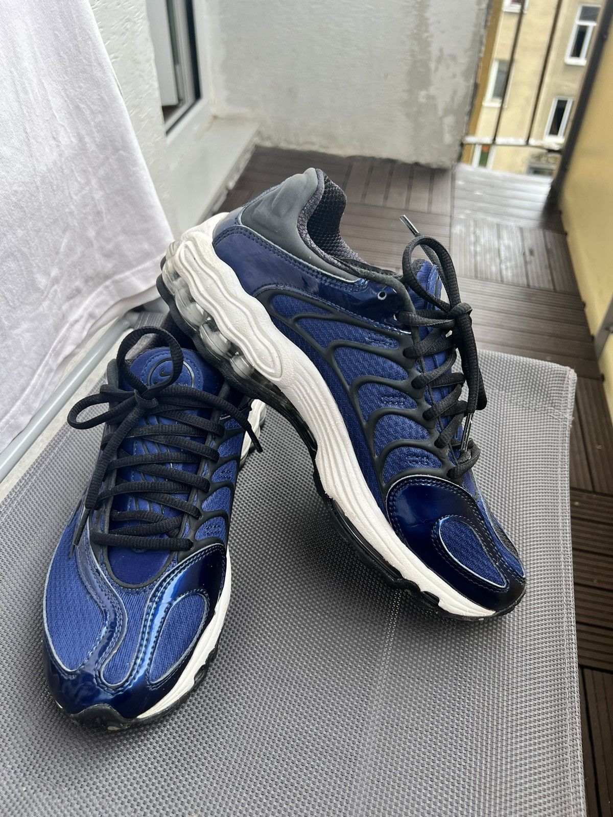 image of Vintage Nike Tuned Max 99 Tn Drill Y2K Style Shoes in Dark Blue, Men's (Size 8.5)