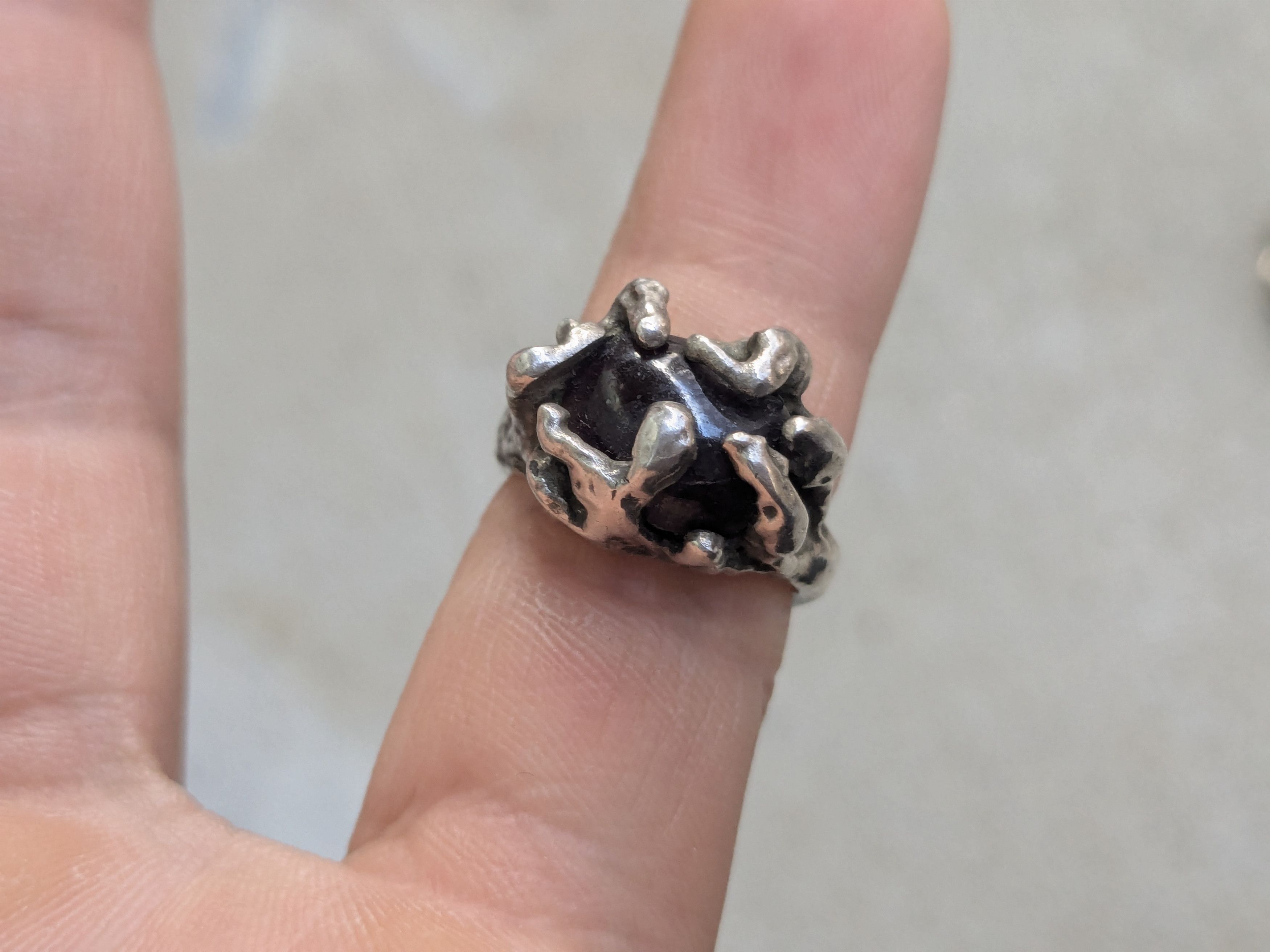 Jewelry Vintage Sterling Silver Ring Brutalist 4.5 Pink Glass Oval Size ONE SIZE - 11 Thumbnail