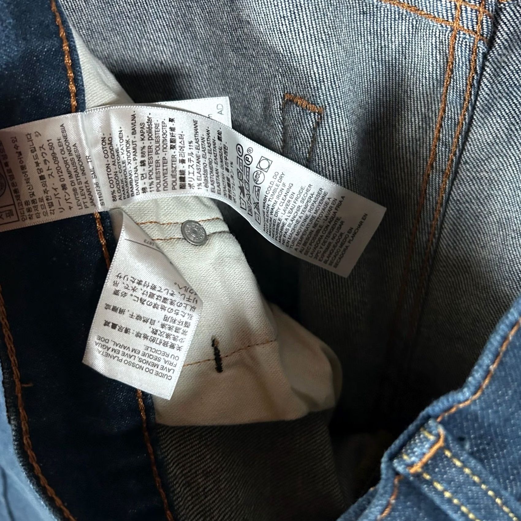 Levi's Levi's 514 Jeans Dark Blue Straight 36x30 Mens Regular Denim Cotton Blend 5-Pocket Zip Button 514-1302 VINTAGE No Size US 36 / EU 52 - 4 Thumbnail