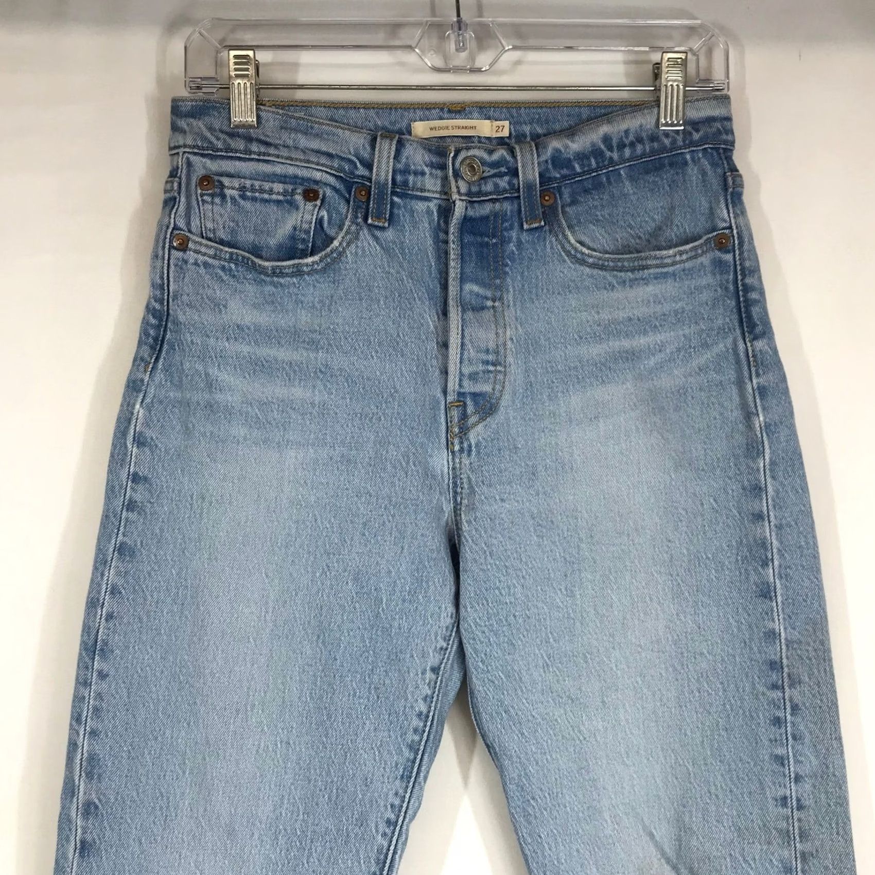 Levi's Levis Premium Wedgie Straight Jeans Light Wash Blue Distressed High Rise 27 Womens Size 27" / US 4 / IT 40 - 2 Thumbnail