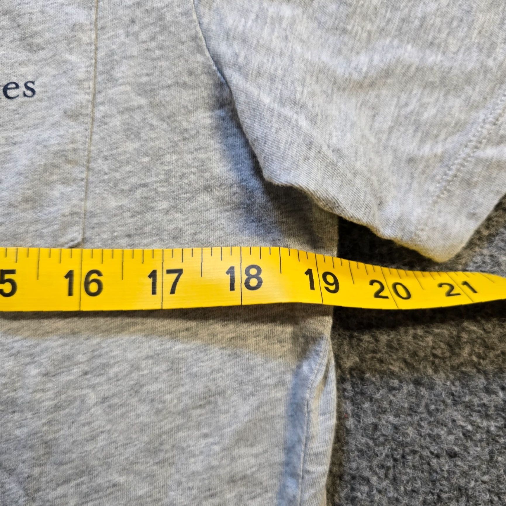 Vineyard Vines VINEYARD VINES Top Womens Small Gray American USA Short Sleeve Crew Neck Casual Shirt Womens Small Gray USA Size S / US 4 / IT 40 - 7 Thumbnail