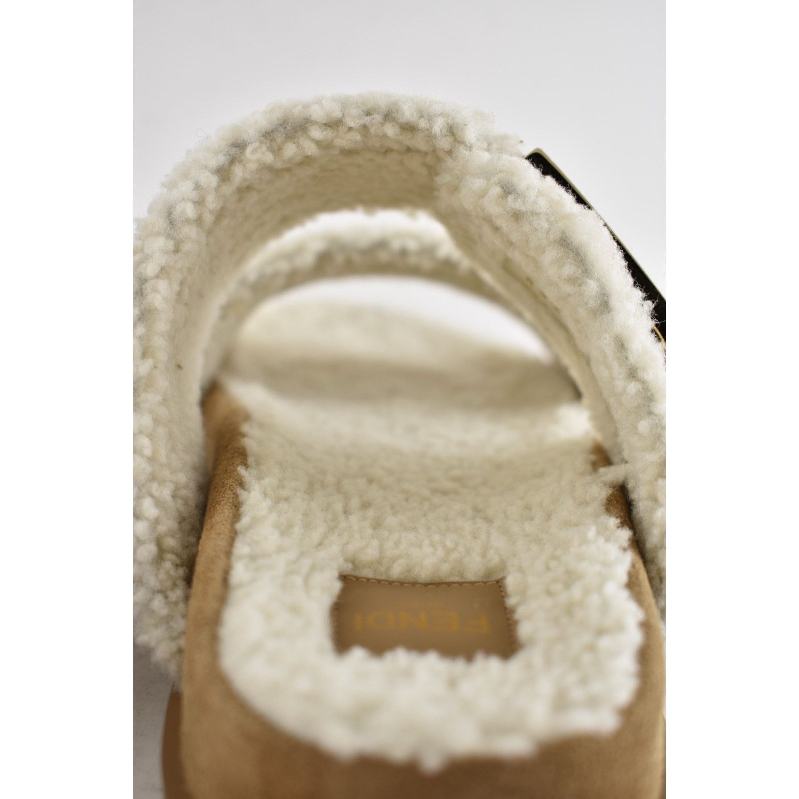 Fendi Fendi Feel Slide Shearling Bronze Monogram Mule Sandal 39.5 Size US 9.5 / IT 39.5 - 21 Thumbnail