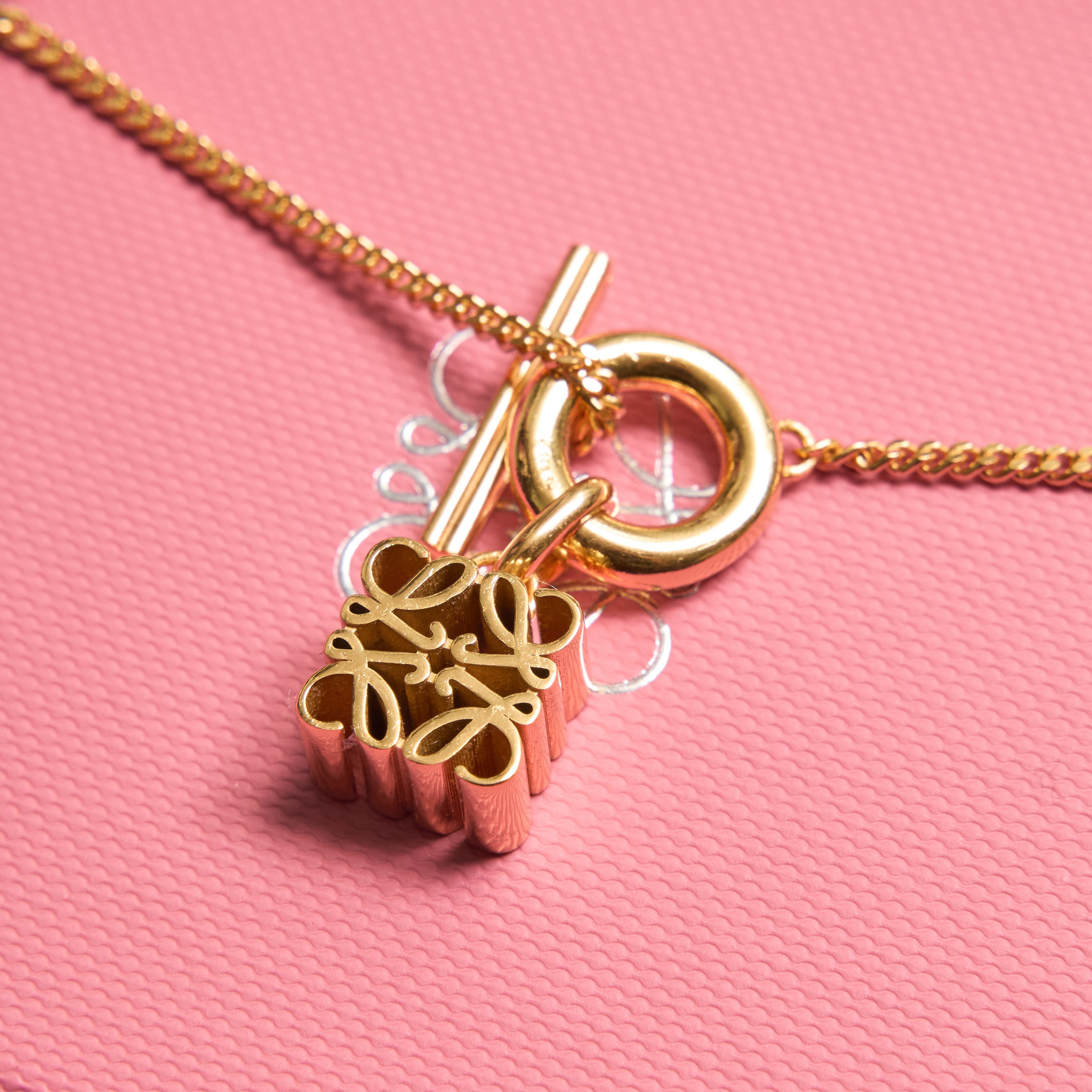 Loewe LOEWE Anagram Pendant Necklace Size ONE SIZE - 2 Thumbnail