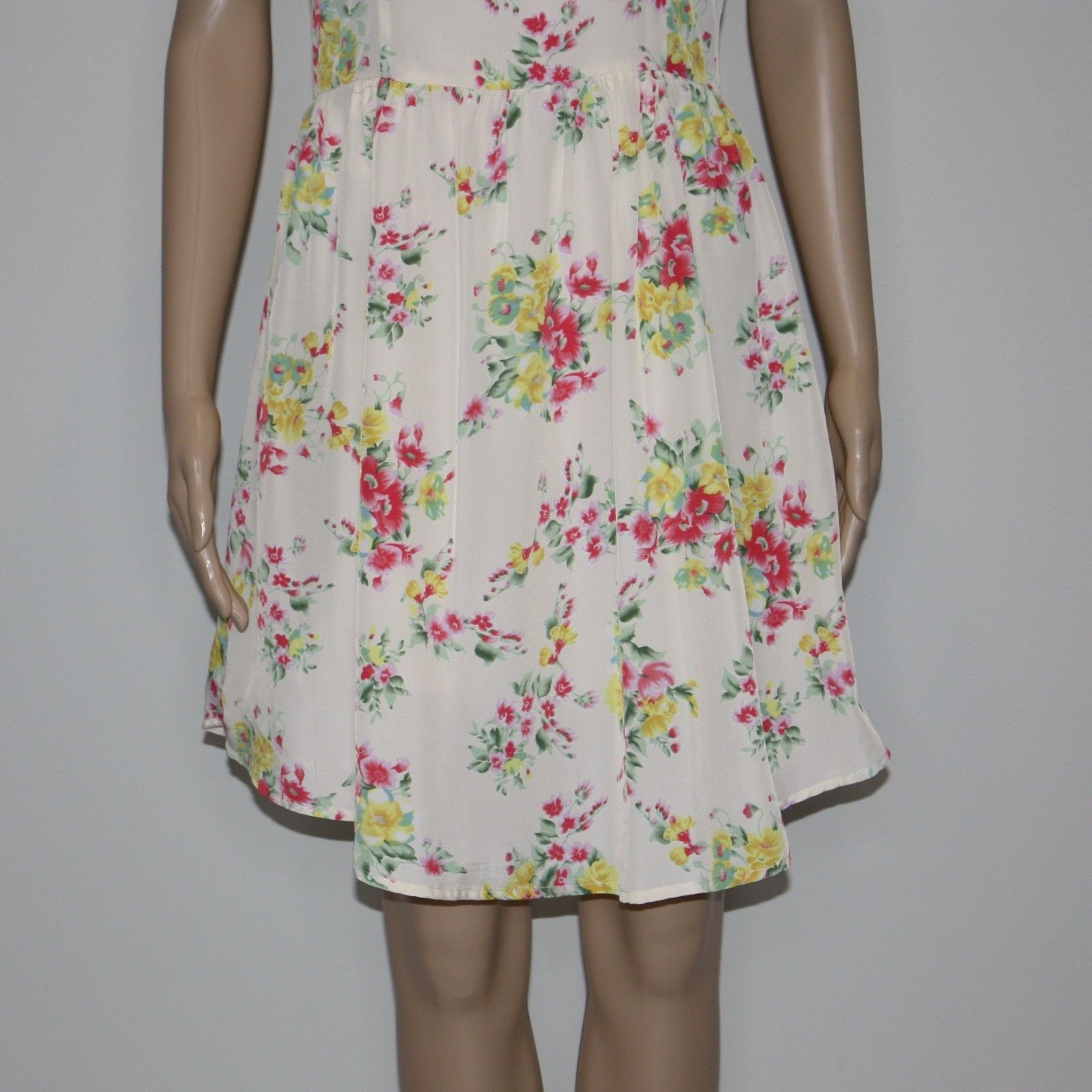Other Under Skies Bloom for Improvement Cream Floral Print Dress Size M / US 6-8 / IT 42-44 - 9 Thumbnail