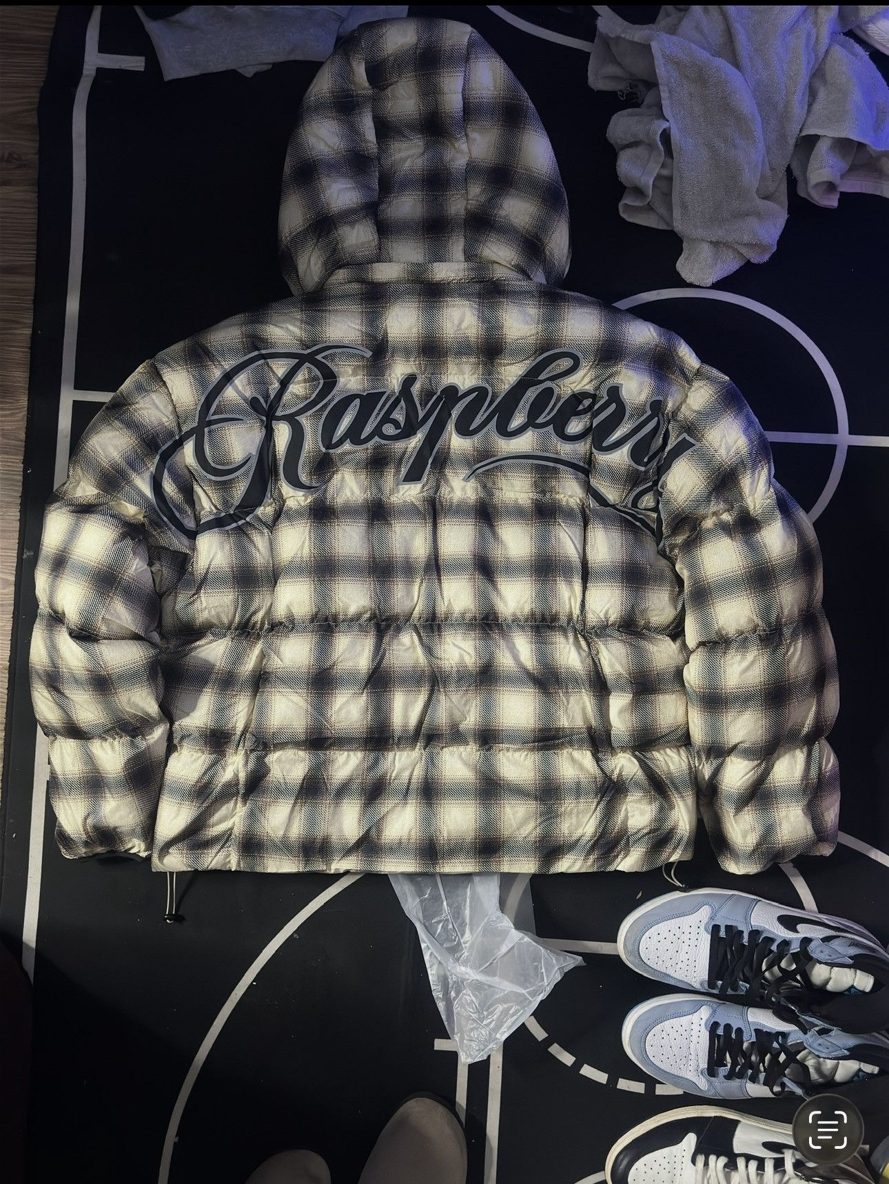 The GV Gallery Gv Gallery Plaid Puffer Jacket Size US L / EU 52-54 / 3 - 1 Thumbnail