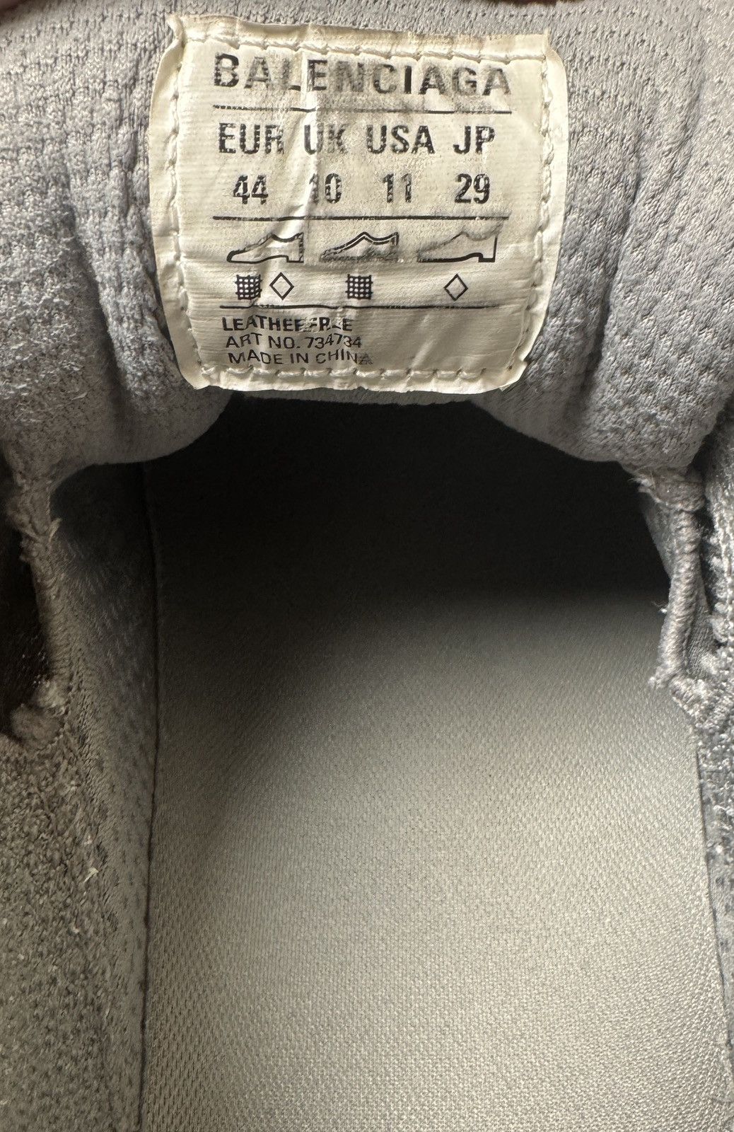 Balenciaga Balenciaga 3XL Grey Sneakers Size US 11 / EU 44 - 14 Thumbnail
