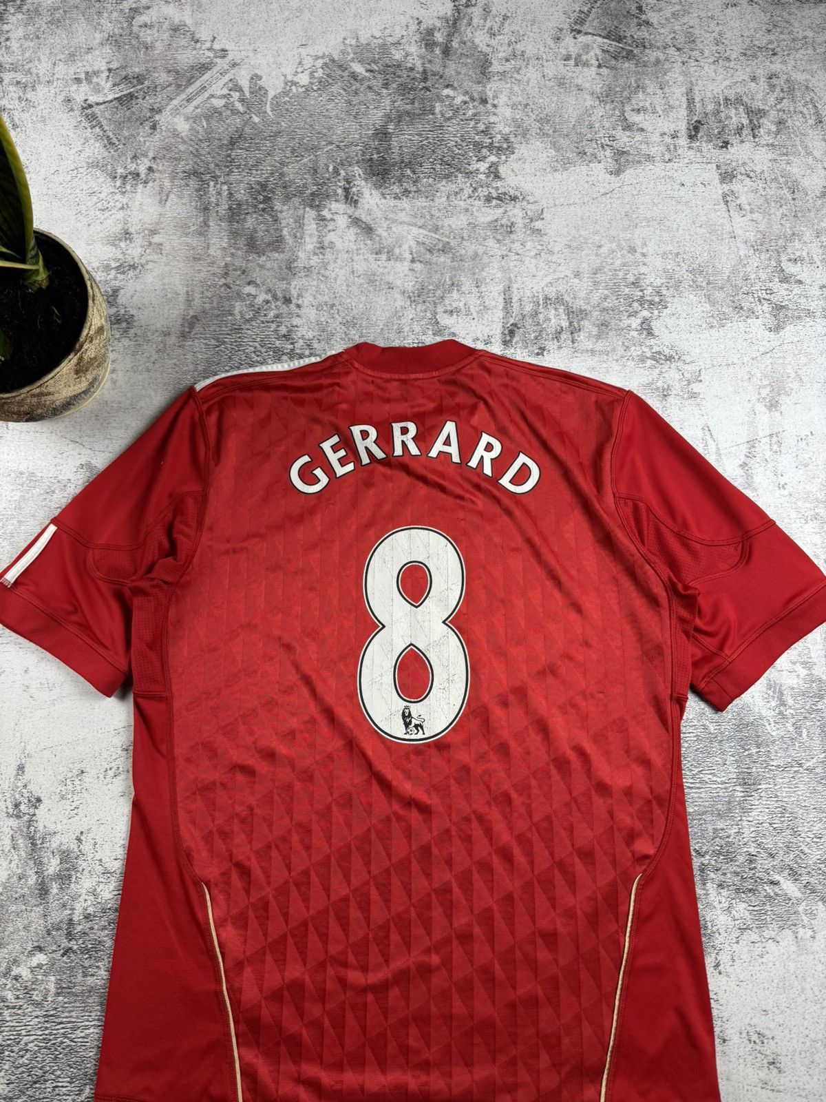 Adidas LIVERPOOL VINTAGE Red 2020/2012 Gerrard Adidas Soccer Football Shirt Jersey Kit Size US L / EU 52-54 / 3 - 20 Thumbnail