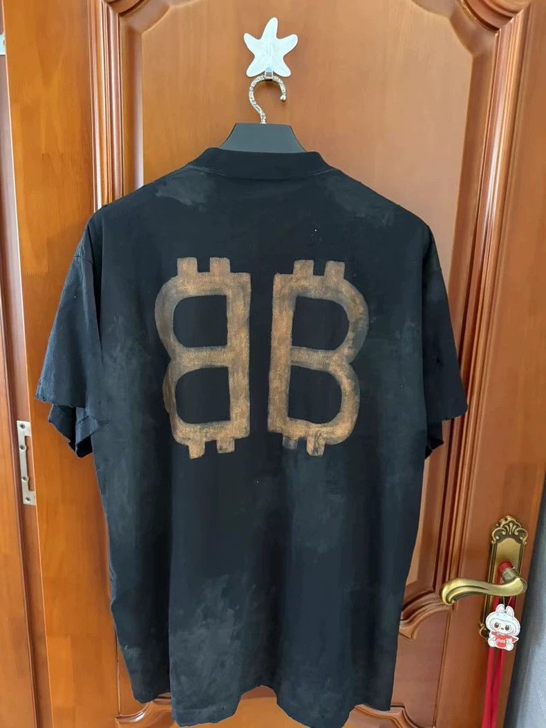 Balenciaga Bitcoin Distressed Short Sleeve Tee