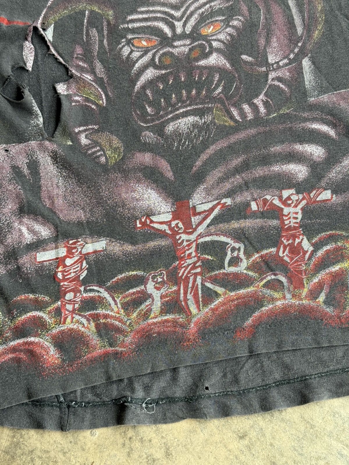 Band Tees × Vintage *RARE* VINTAGE 90s SEPULTURA METAL AOP GOD CROSS DEATH SATAN Size US XL / EU 56 / 4 - 3 Thumbnail