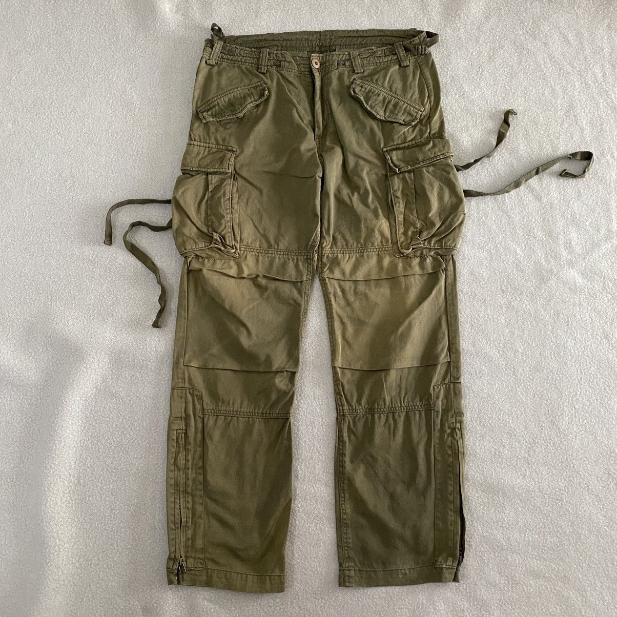 If Six Was Nine × Japanese Brand × Vintage Vintage 00's Distressed Cargo Utility Military Pants W36 Size US 36 / EU 52 - 1 Thumbnail