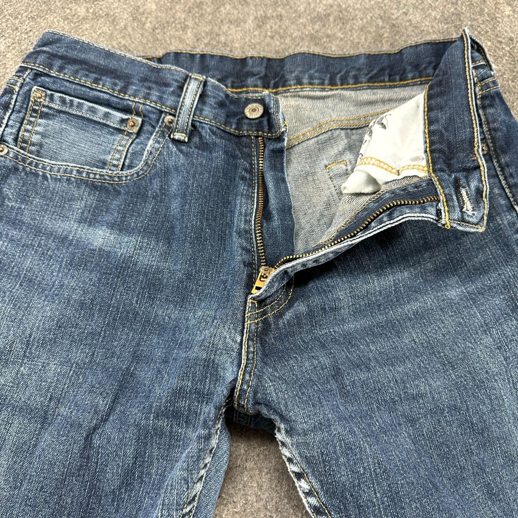 Levi's Levi's 505 Jeans Mens 33x32 Blue Regular Fit Straight Leg Dark Wash Cotton Denim Jeans Size US 33 - 2 Thumbnail
