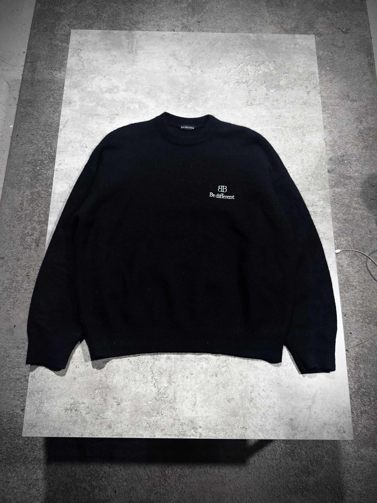 Balenciaga balenciaga be different sweater Size US M / EU 48-50 / 2 - 1 Thumbnail
