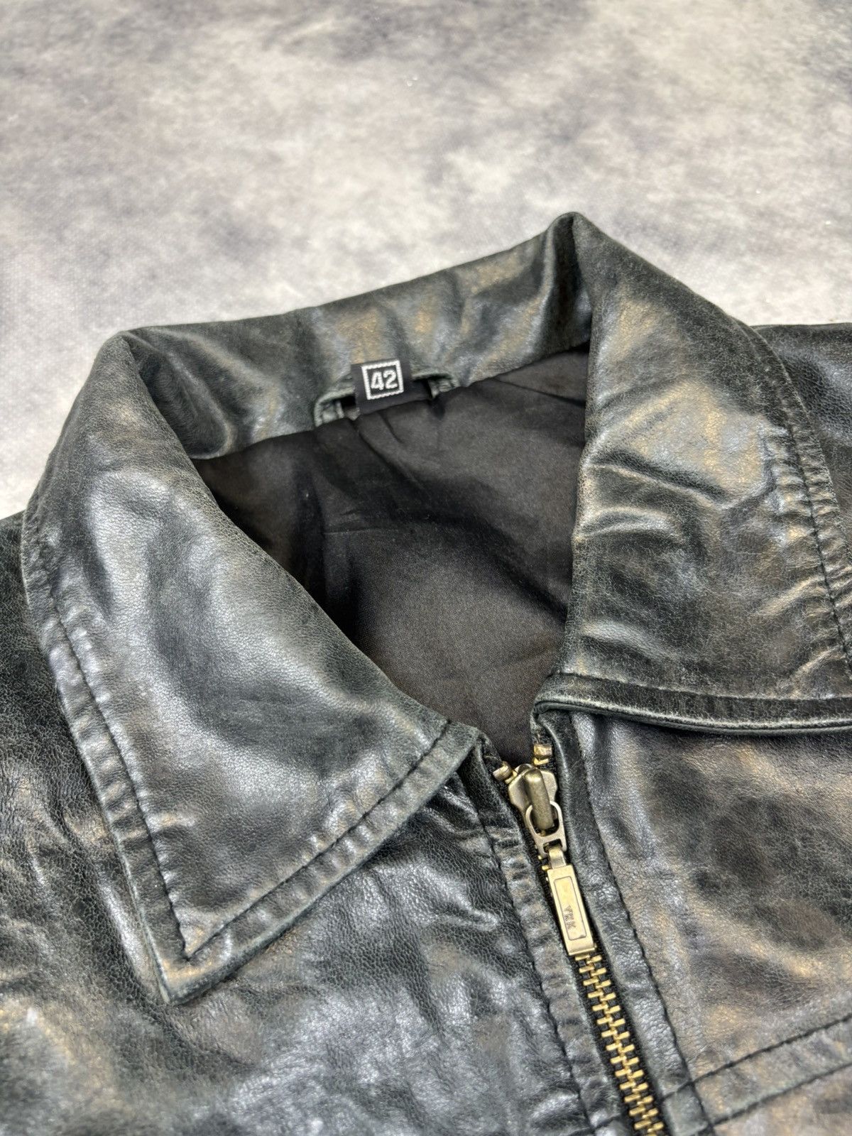 Japanese Brand Vintage leather bomber jacket Avantgarde Japanese archive Size L / US 10 / IT 46 - 2 Thumbnail