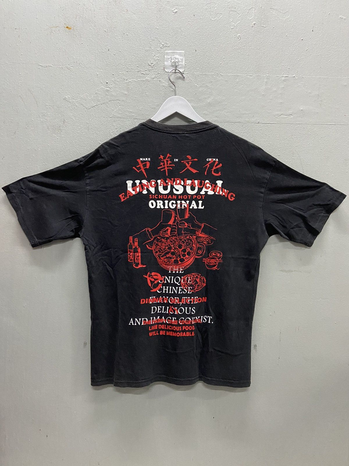 Japanese Brand UNUSUAL SICHUAN HOT POT ORIGINAL WE LOVE CHINESE TEE SHIRT Size US L / EU 52-54 / 3 - 1 Thumbnail