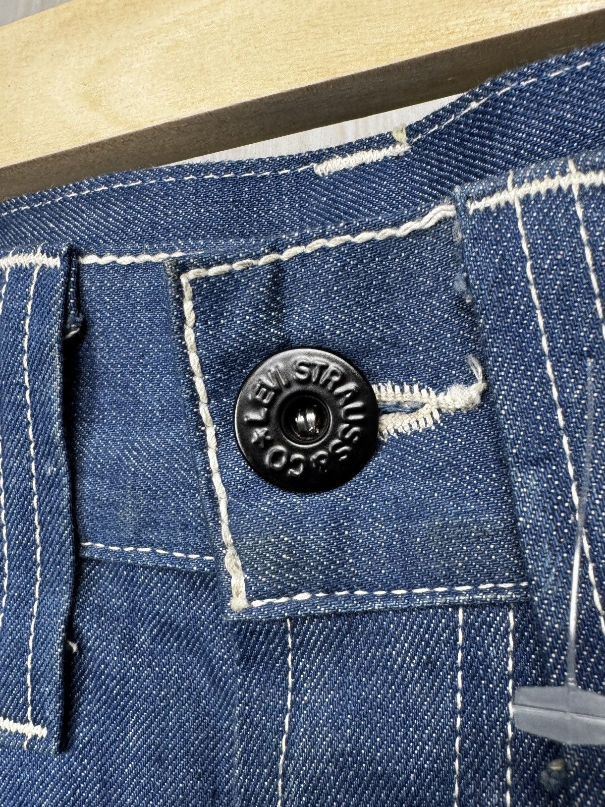 Levi's Vintage Clothing LEVI'S Patented Riveted Duck May 1873 Distressed Denim Jeans Size US 36 / EU 52 - 4 Thumbnail