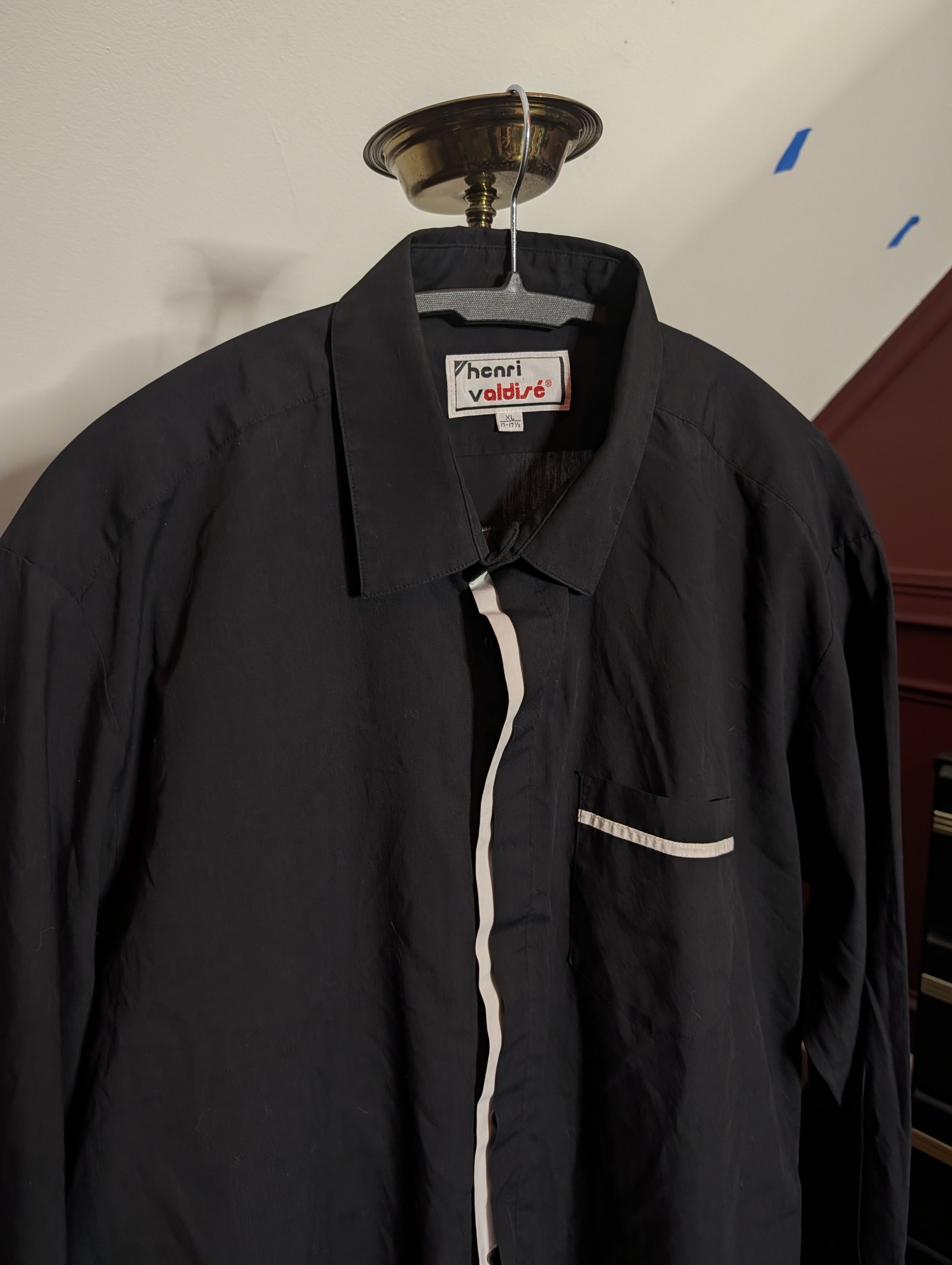 Other HENRI VALDISE vintage black dress shirt white trim Size US XL / EU 56 / 4 - 2 Thumbnail