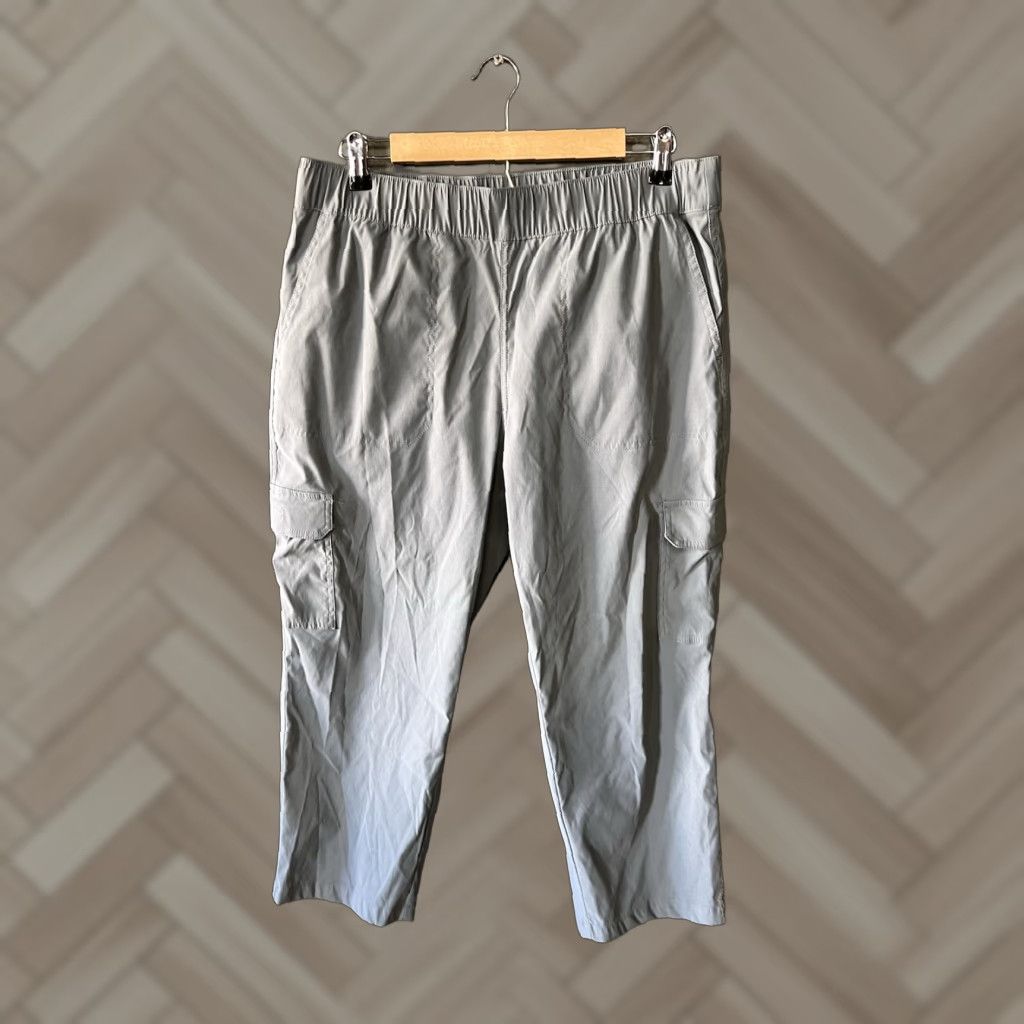 Eddie Bauer Eddie Bauer Womens Gray Pull On Cargo Pants Size 12 Size 34" / US 12 / IT 48 - 1 Thumbnail