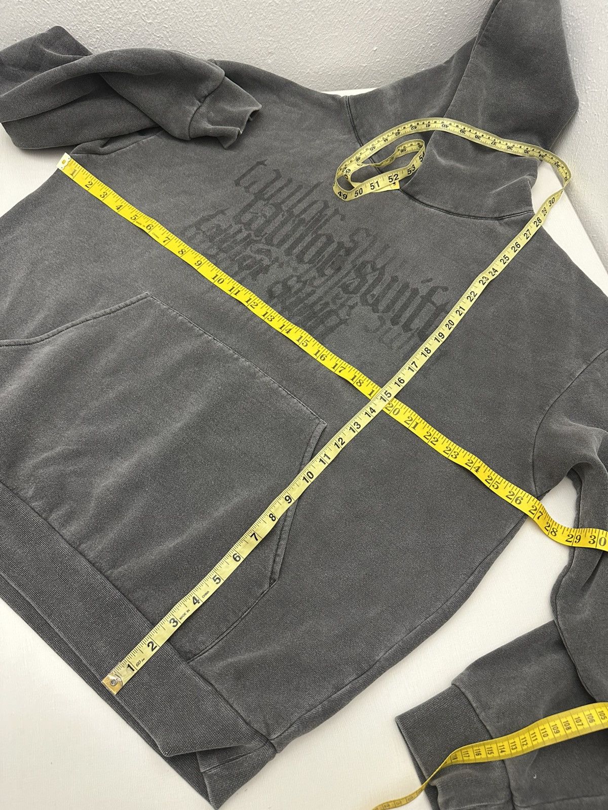 Other Taylor Swift Official Merch Reputation Hoodie Size M/L Size L / US 10 / IT 46 - 9 Thumbnail