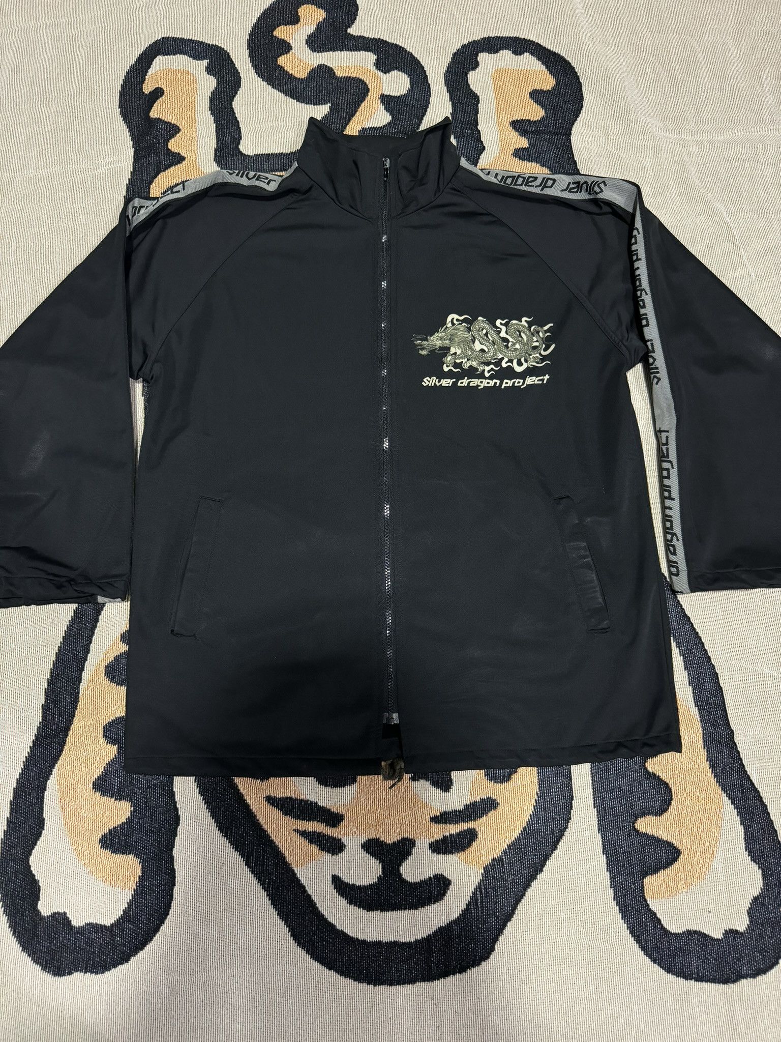 Menace × Stussy Vintage Silver Dragon Project Surf Skate Side Tape Jacket Size US M / EU 48-50 / 2 - 3 Thumbnail