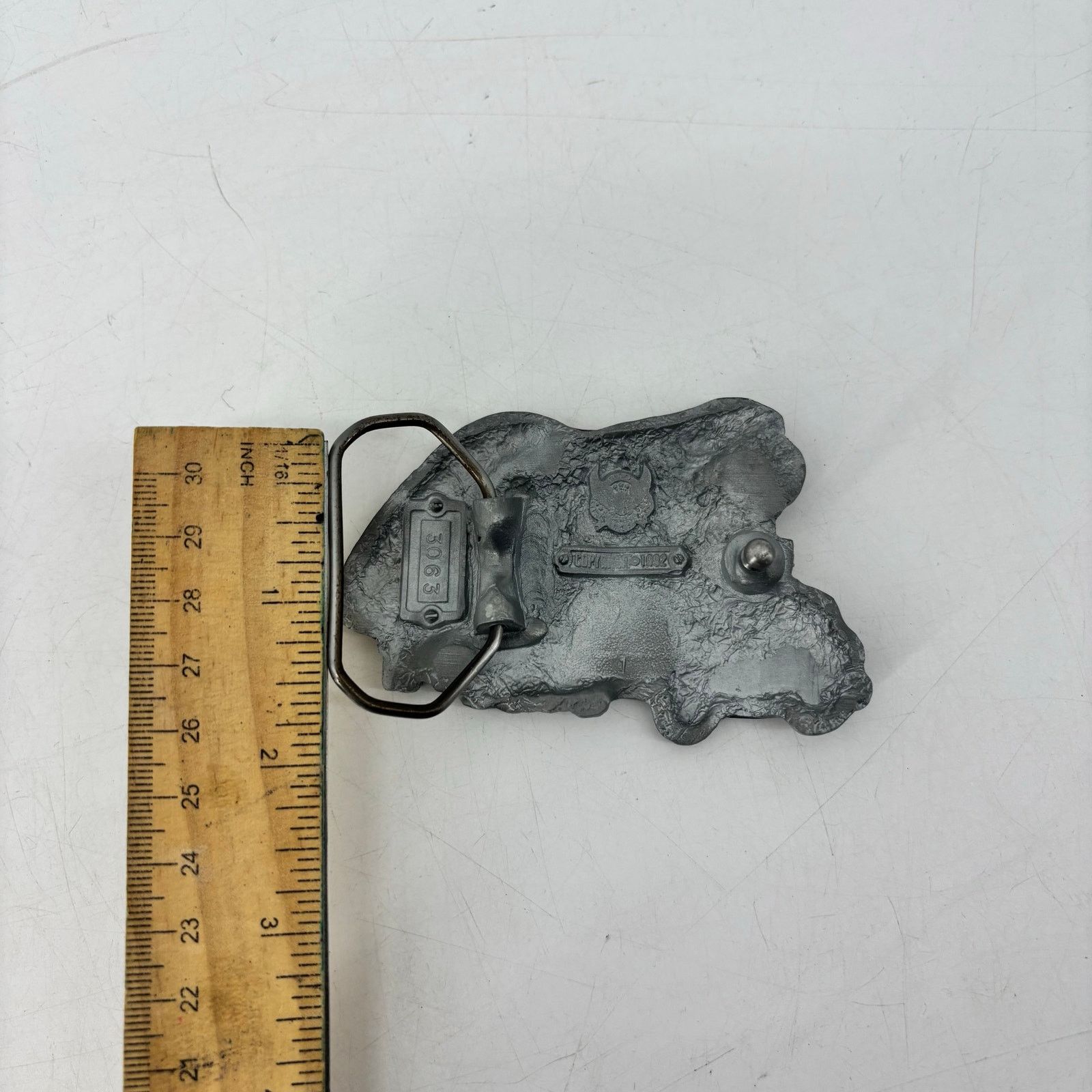 Vintage Semi Truck Trucker Belt Buckle Flying Enamel Eagle Pewter Size ONE SIZE - 14 Thumbnail