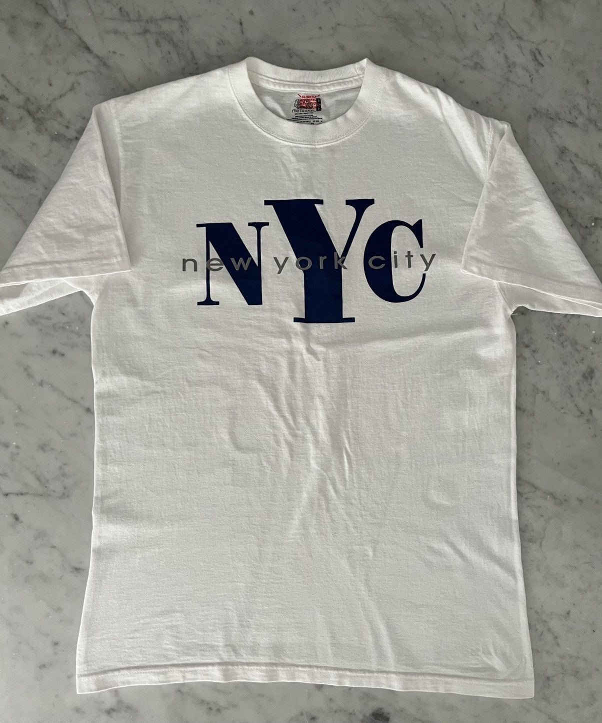 Fruit Of The Loom NEW YORK CITY PRINT T-SHIRT Size US S / EU 44-46 / 1 - 3 Thumbnail