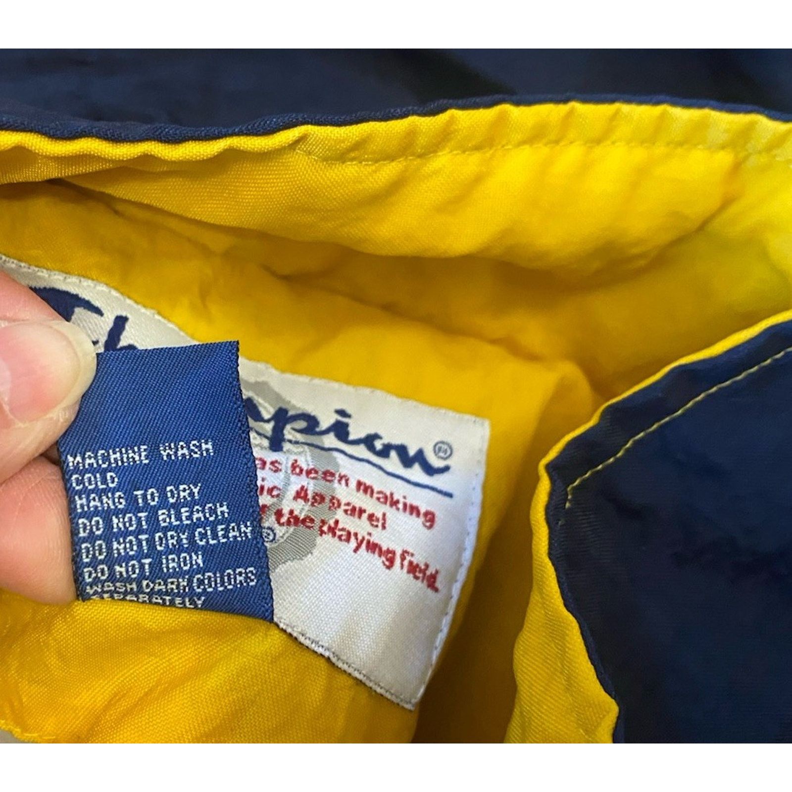 Champion VTG Champion Jacket Adult L Blue Pockets Spell Logo Vented Size US L / EU 52-54 / 3 - 13 Thumbnail