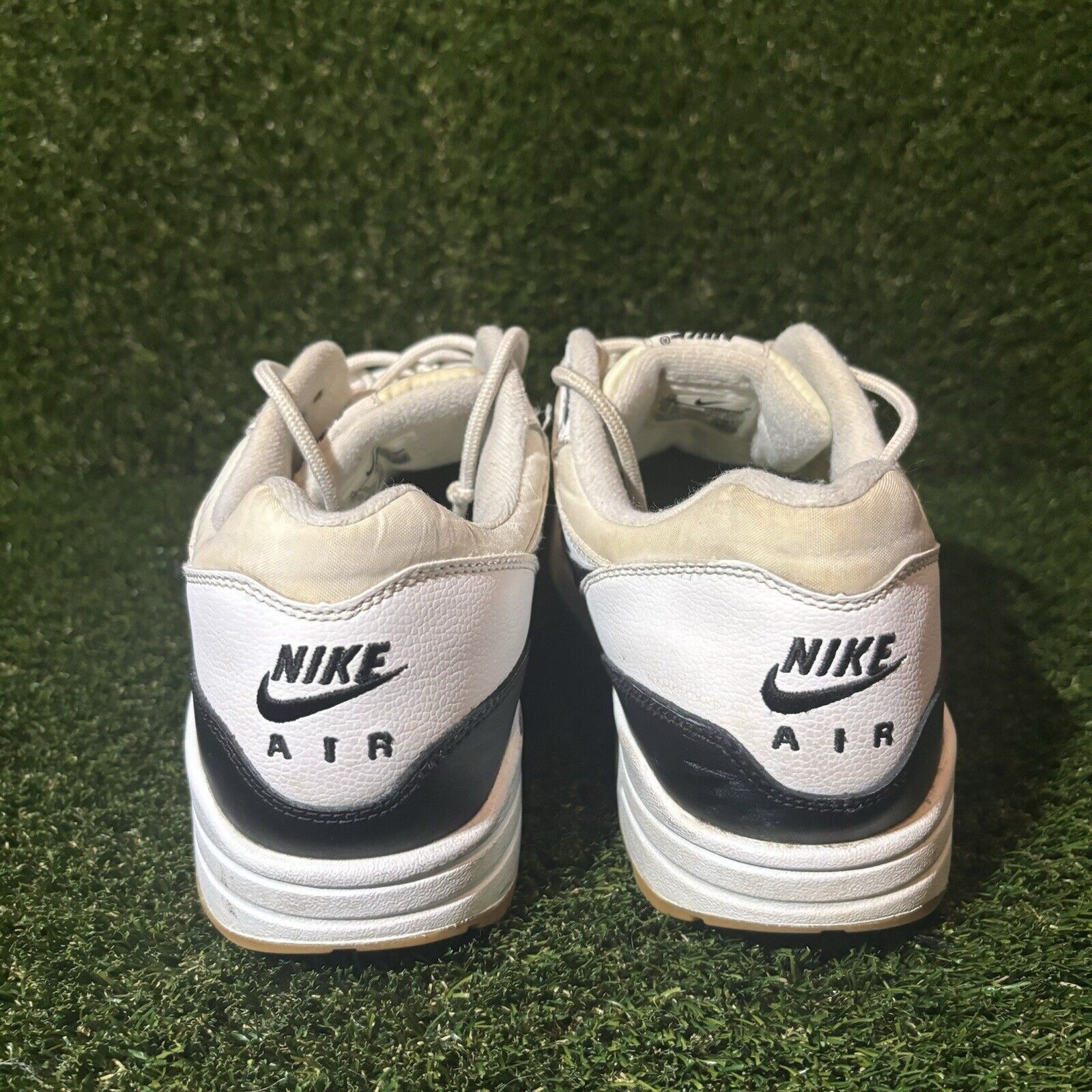 Nike Size 10 - Nike Air Max 1 White Black Gum Size US 10 / EU 43 - 6 Thumbnail