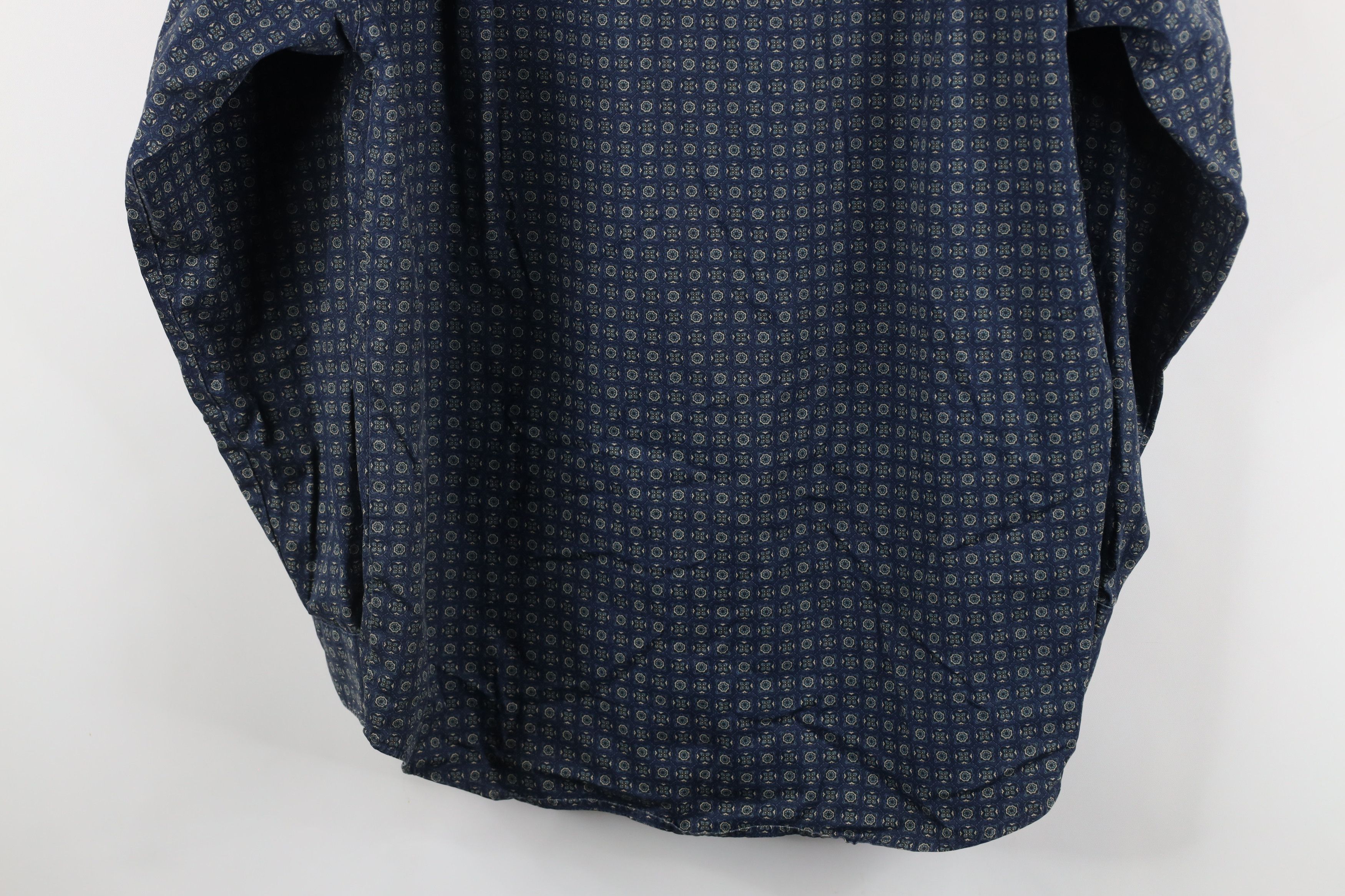Vintage Vintage 90s Streetwear All Over Print Button Down Shirt Size US L / EU 52-54 / 3 - 9 Thumbnail
