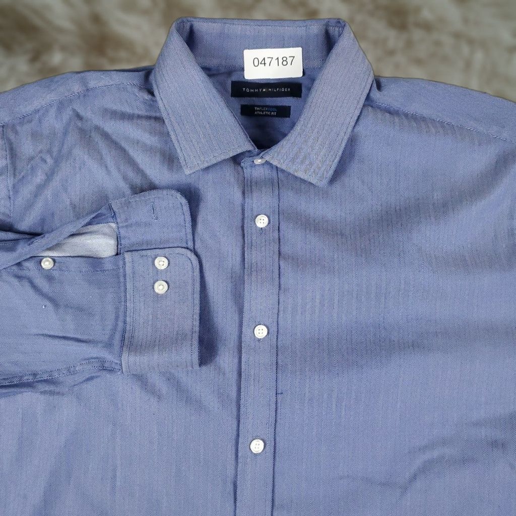 Tommy Hilfiger VINTAGE Tommy Hilfiger Shirt Men's XL Blue Casual Button Up Long Sleeve Size US XL / EU 56 / 4 - 1 Thumbnail