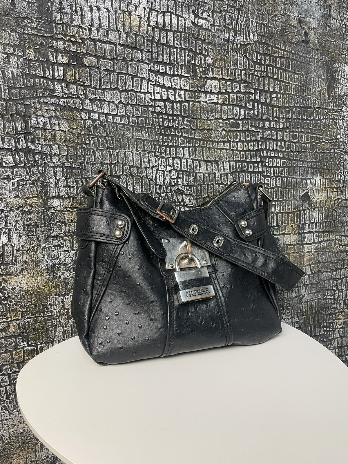 Guess Vintage Guess Bag Y2K Metal Logo Size ONE SIZE - 7 Thumbnail