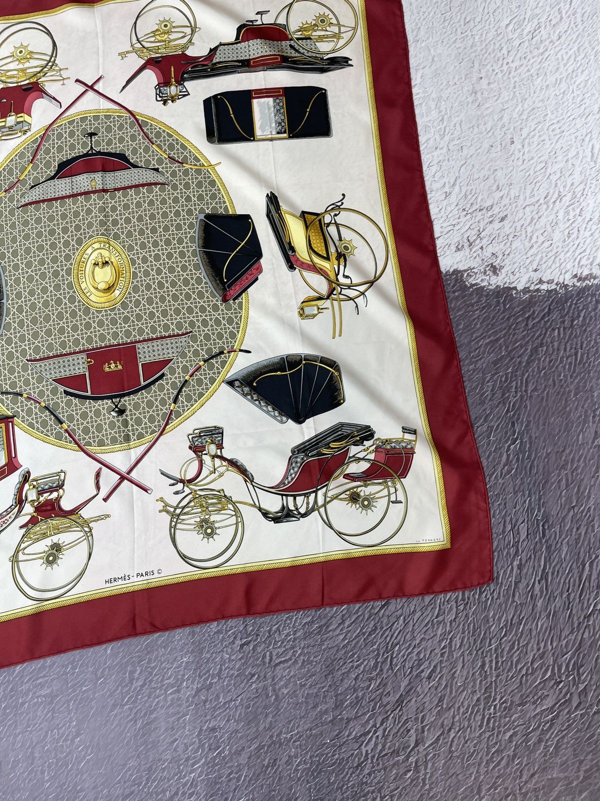 Hermes Hermes Les Voitures a transformation vintage silk scarf Size ONE SIZE - 4 Thumbnail