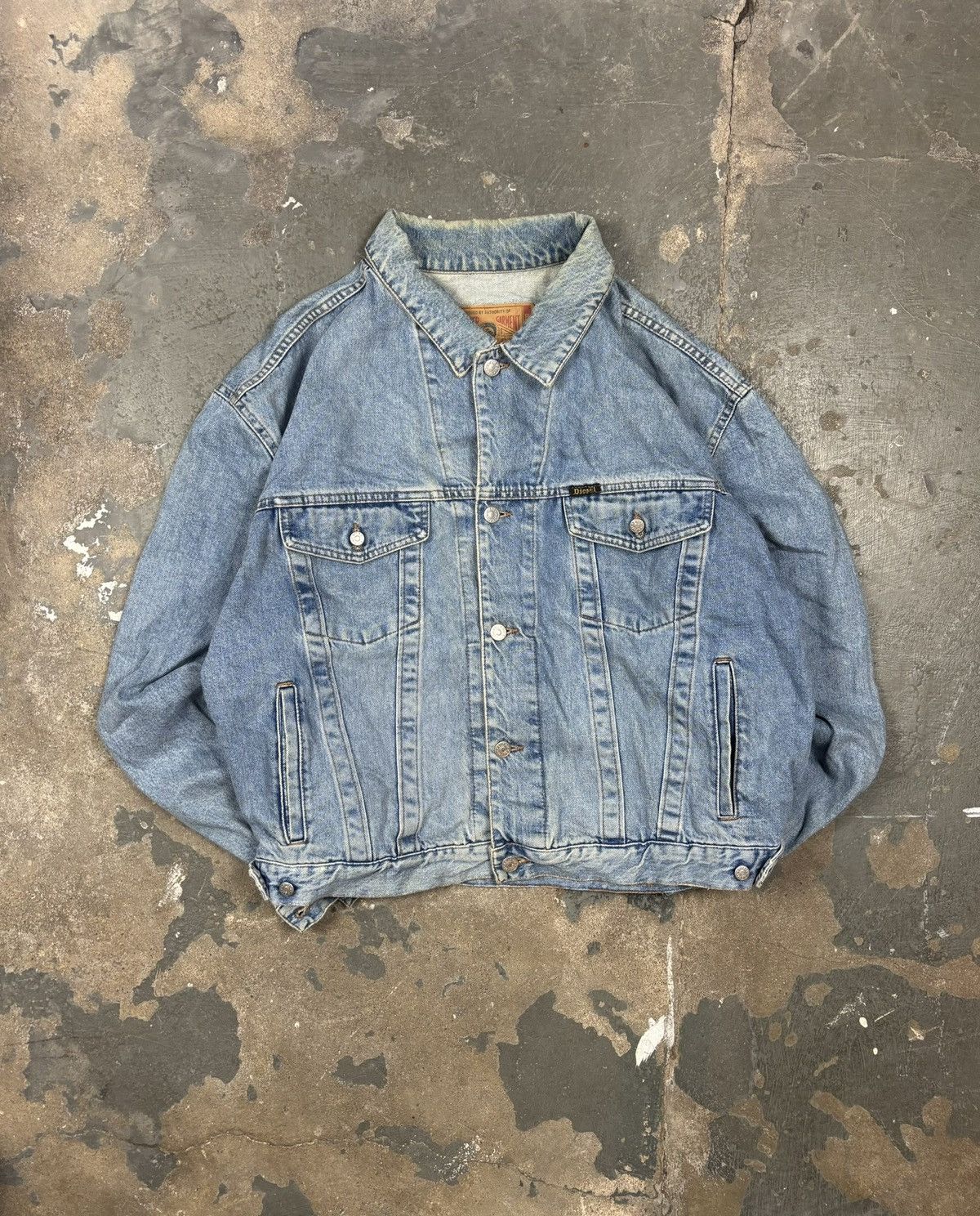 Diesel Vintage Diesel Denim Jacket Made in Italy Stars Series Boxy Size US L / EU 52-54 / 3 - 1 Thumbnail